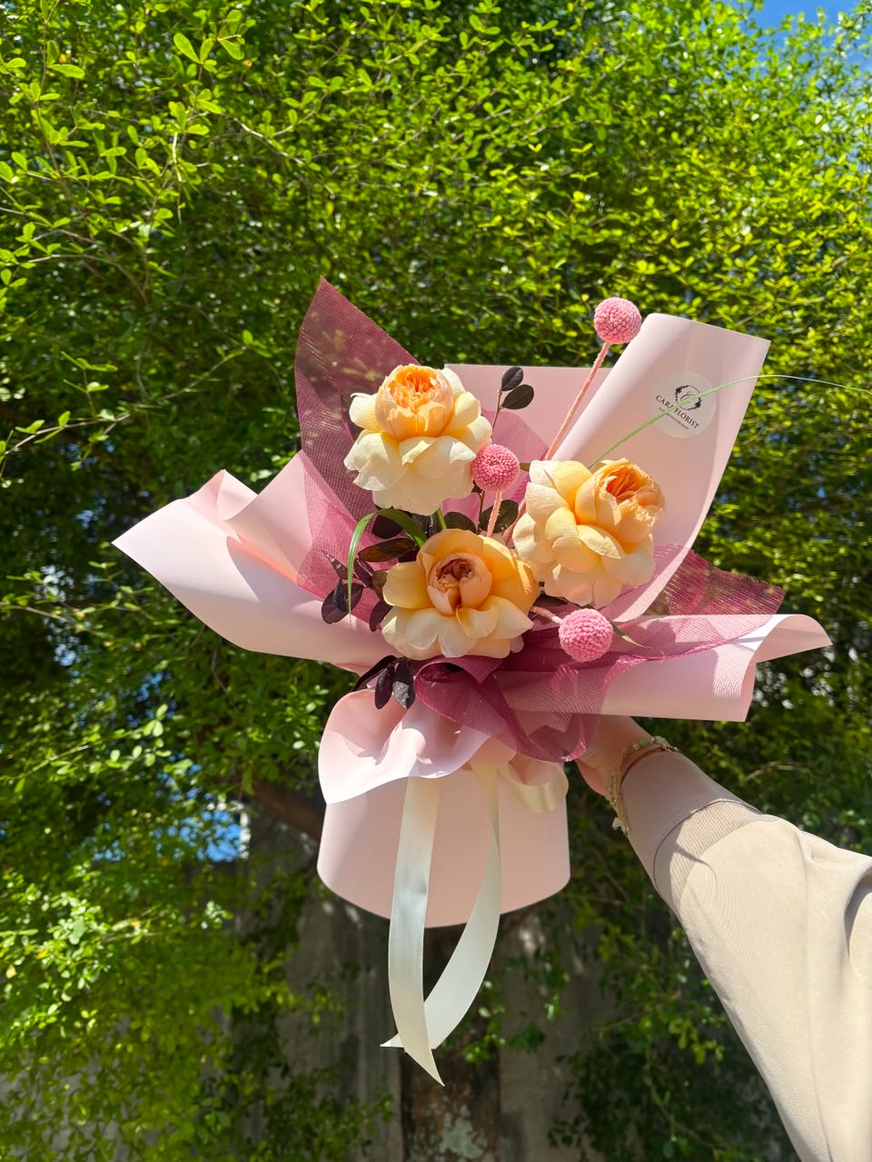 Lovey Imported Rose Bouquet