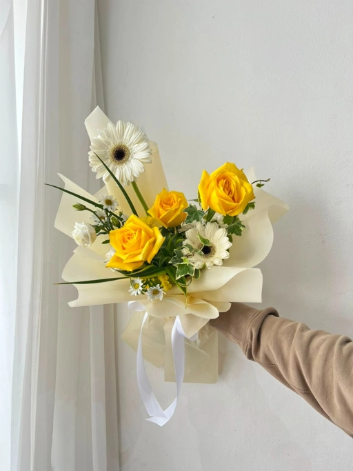 Arale Bouquet