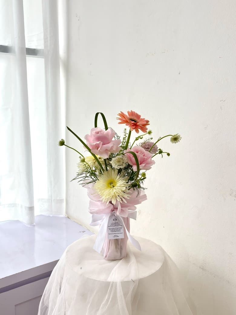 Hanum Flower Vase