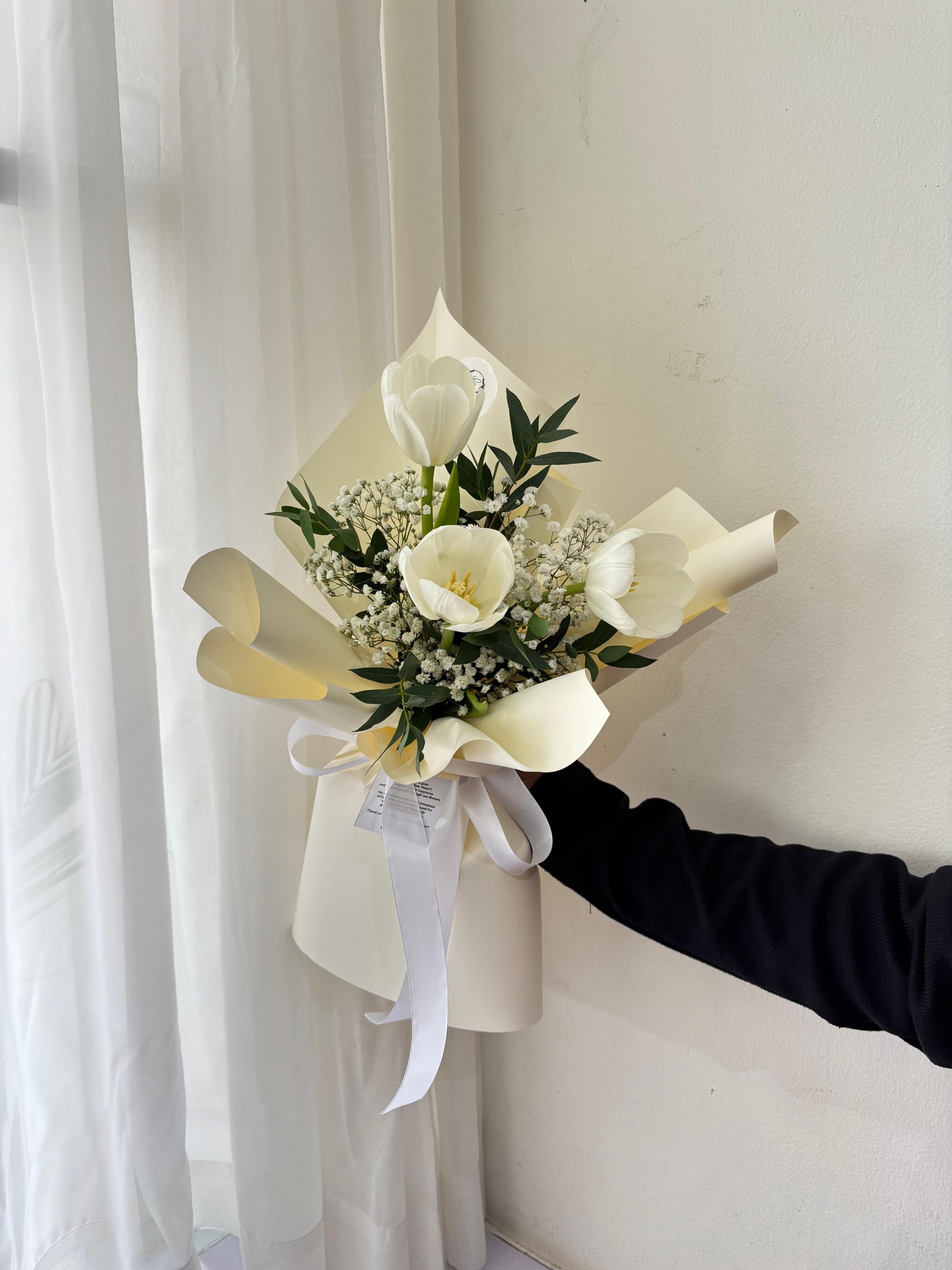 Tyra Tulip Bouquet