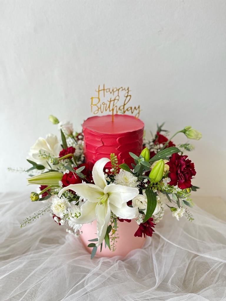 Kayla Blooming Cake