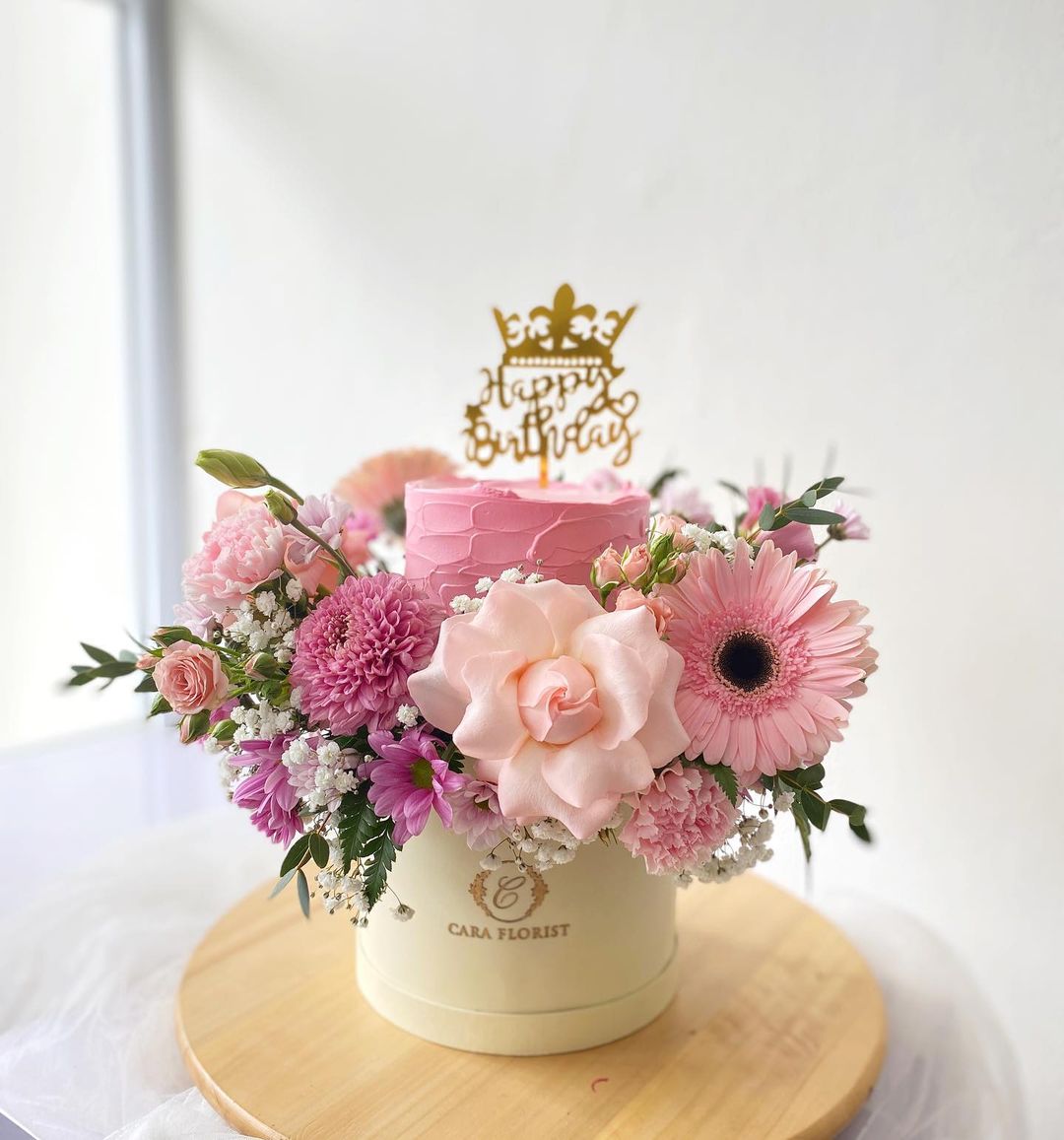 Kayla Blooming Cake
