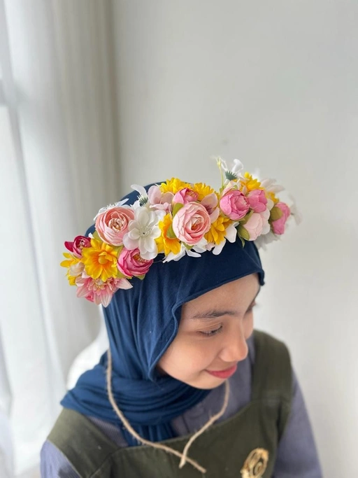 Image of Artificial Flower Headpiece