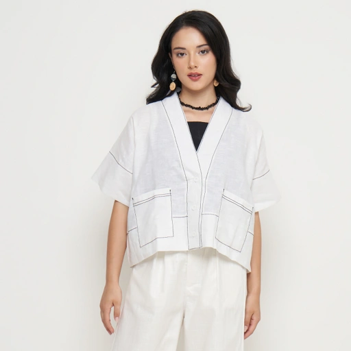 LINEN BLACK STITCH TOP