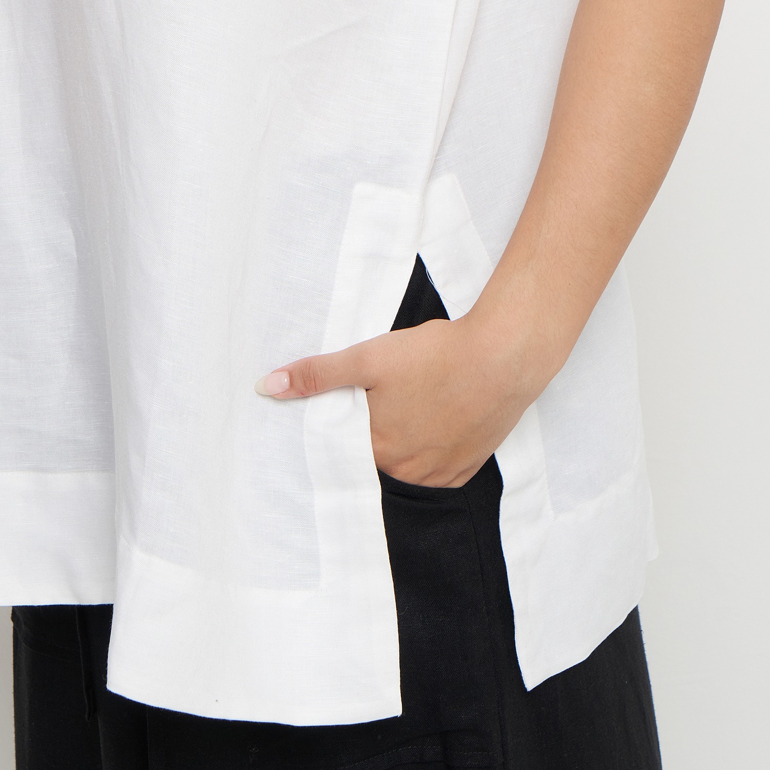 IVORY LINEN TOP