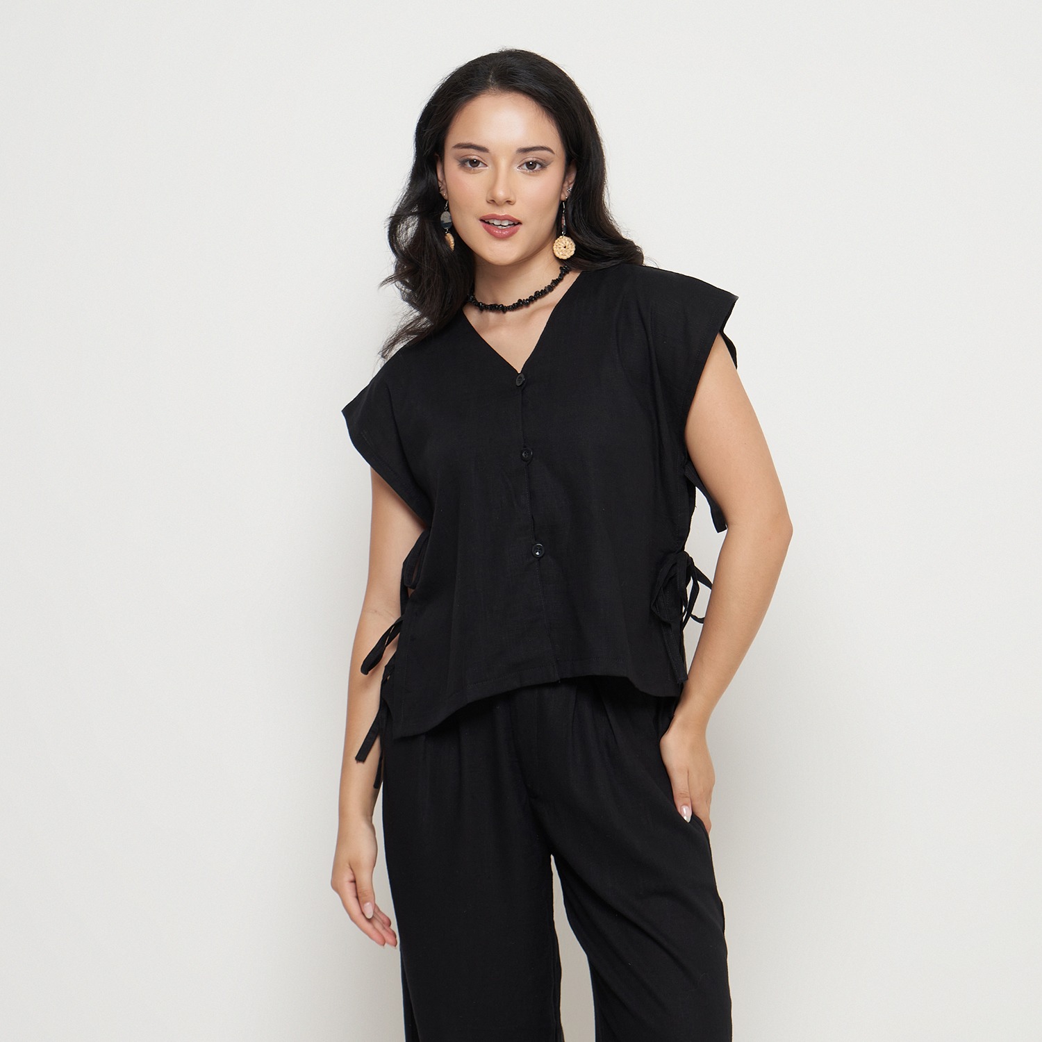 KEBAYA LINEN IKAT HITAM