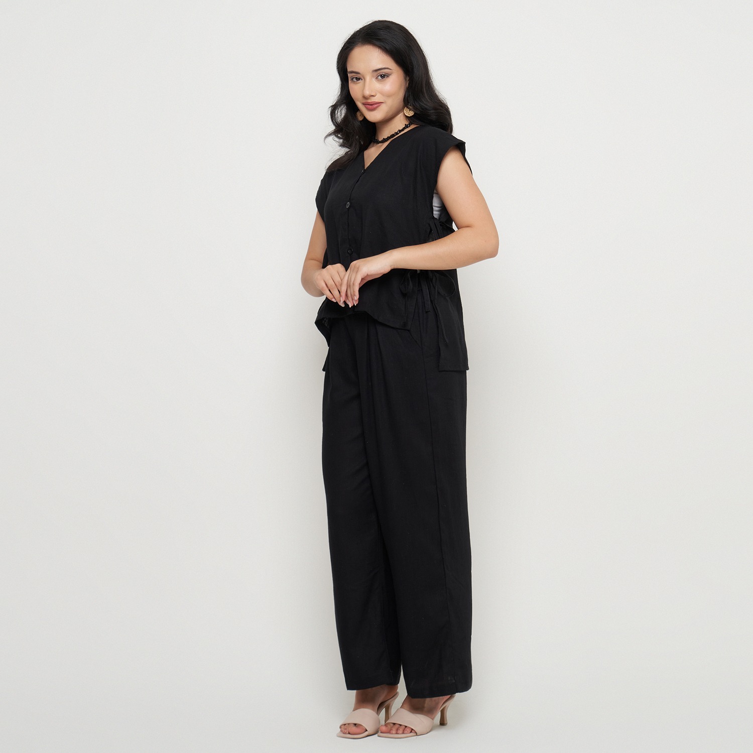 KEBAYA LINEN IKAT HITAM
