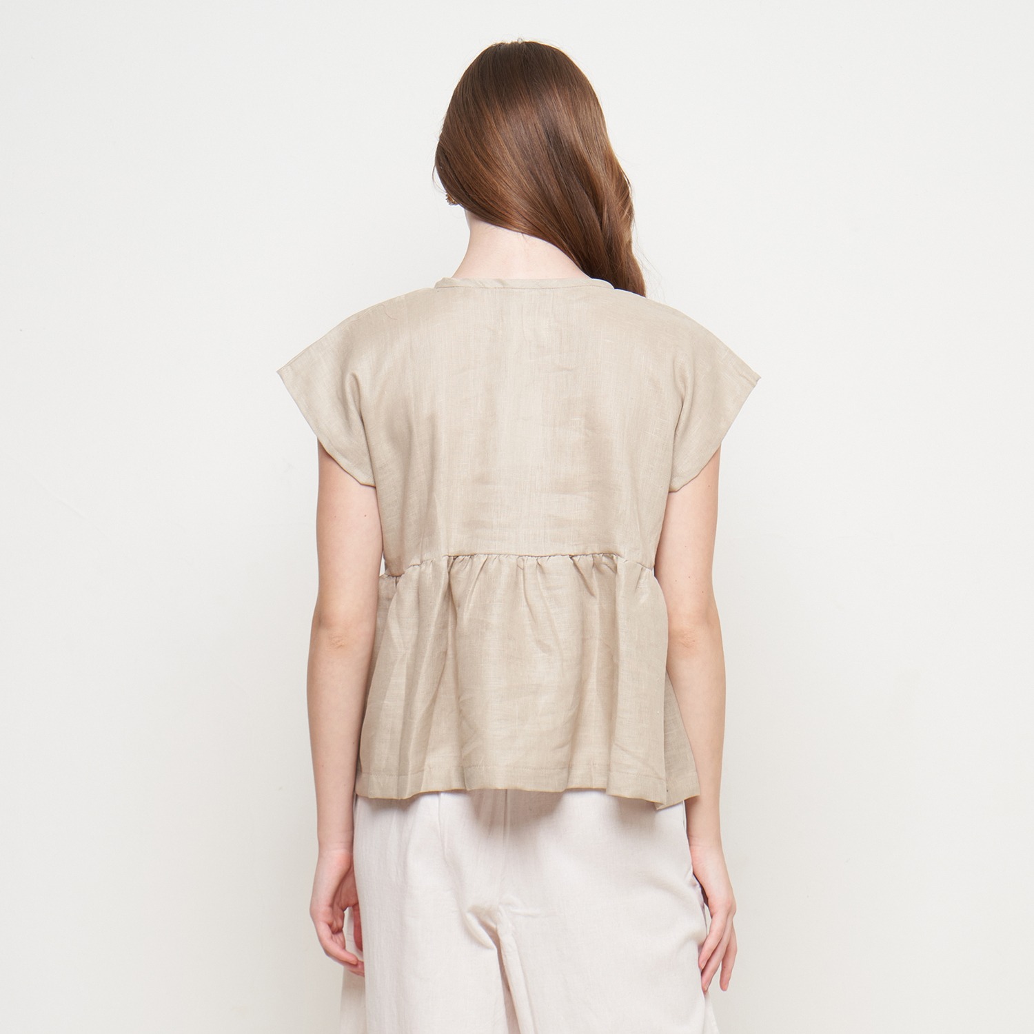 NEW DAILY RUFFLE TOP COKSU AND KREM