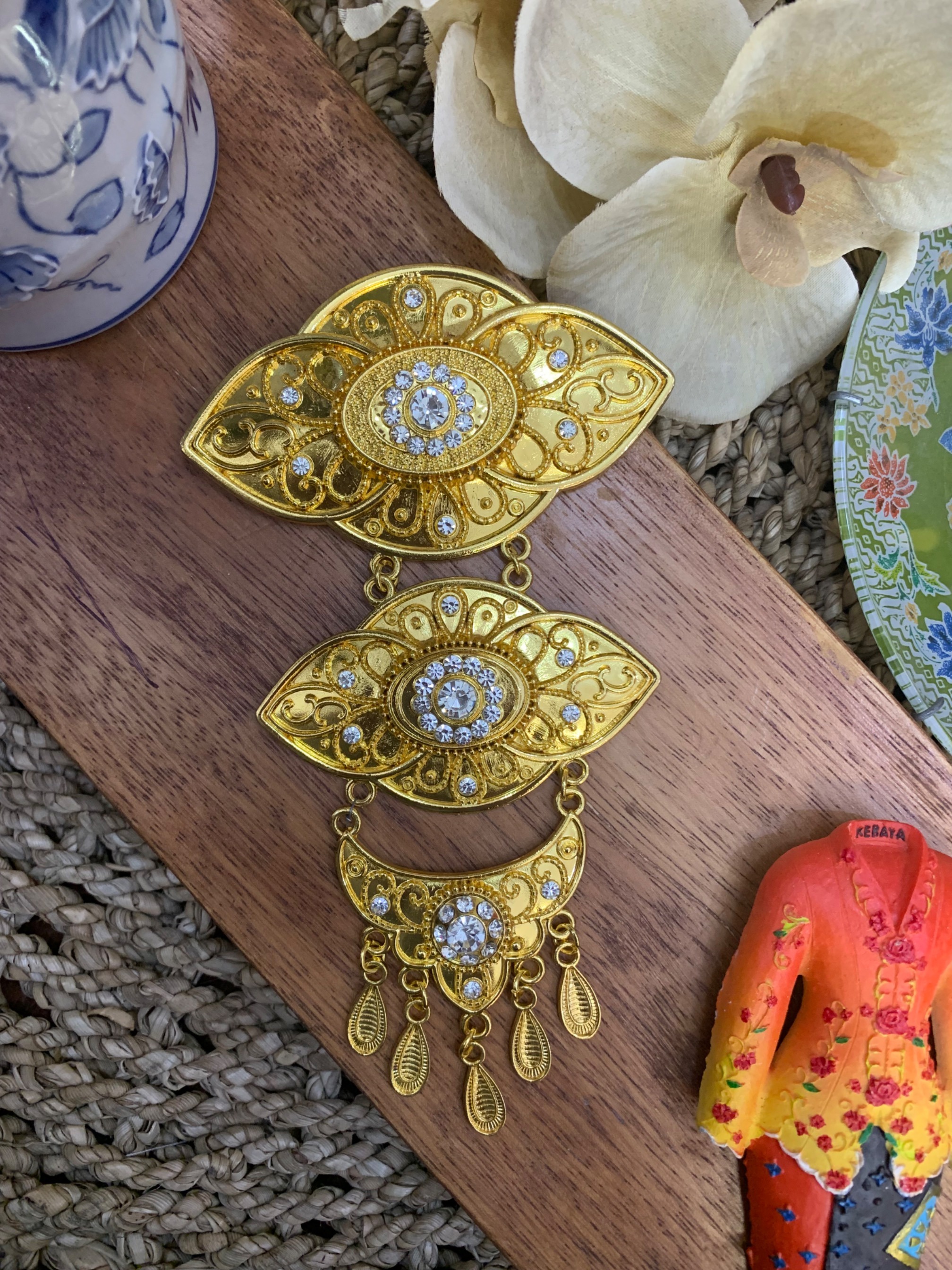 ZAALI - Ethnic Brooch 