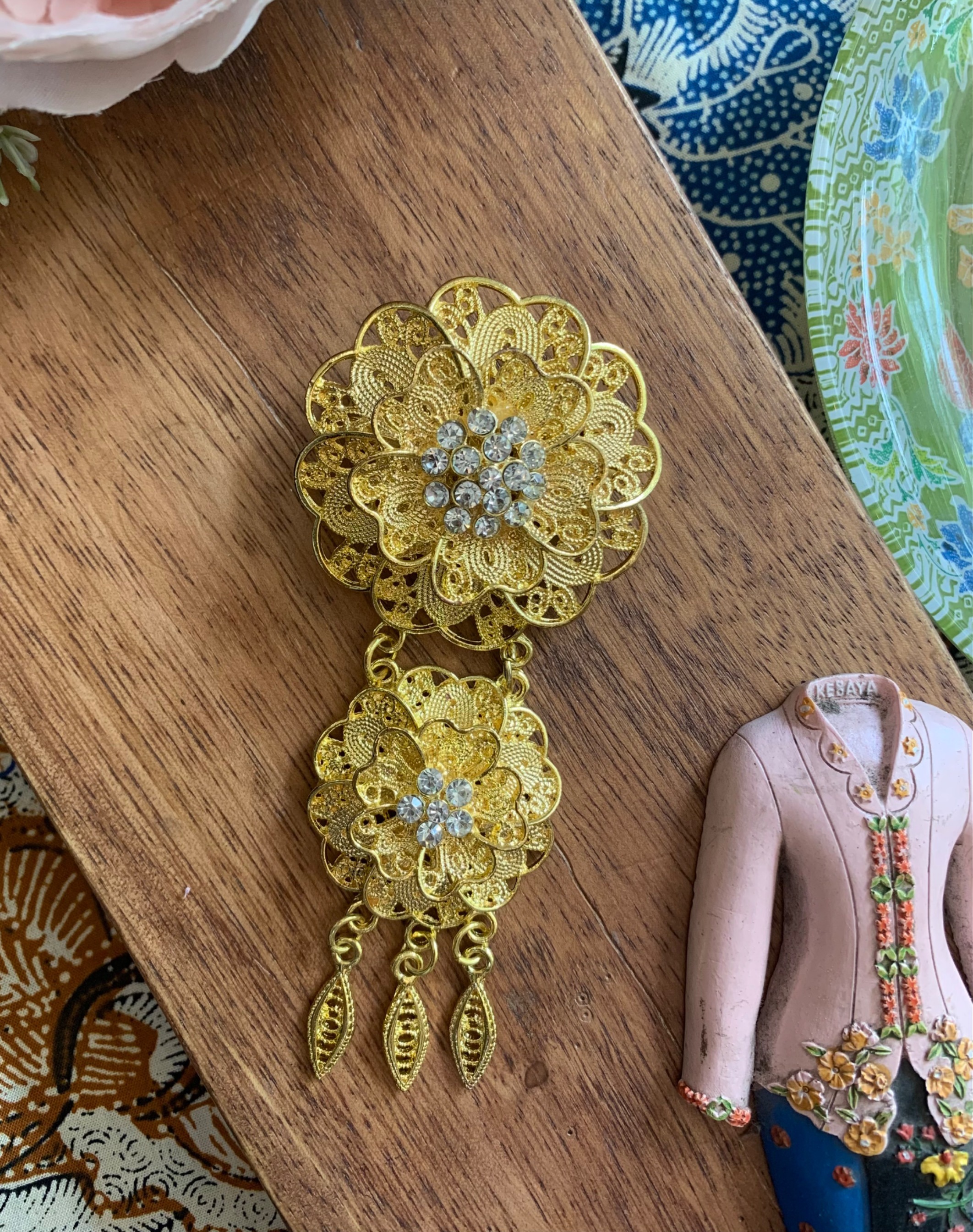 ZAALI - Ethnic Brooch 