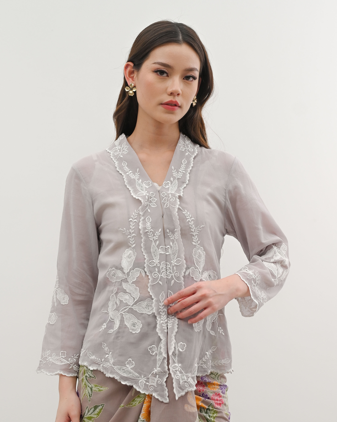 ZAALI - Kebaya Dara Calla Lilly Tutupan