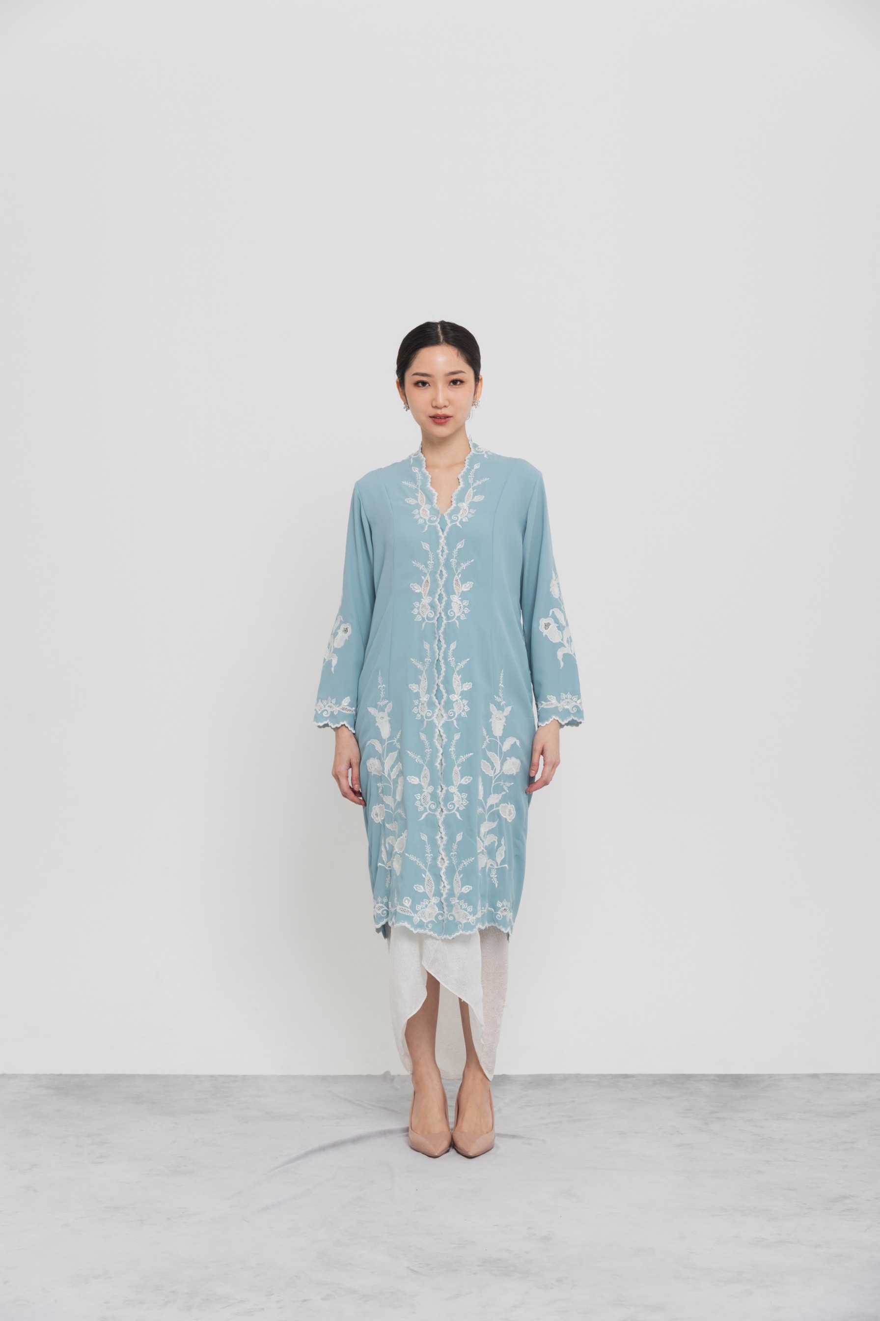ZAALI - Long Kebaya Cala lilly