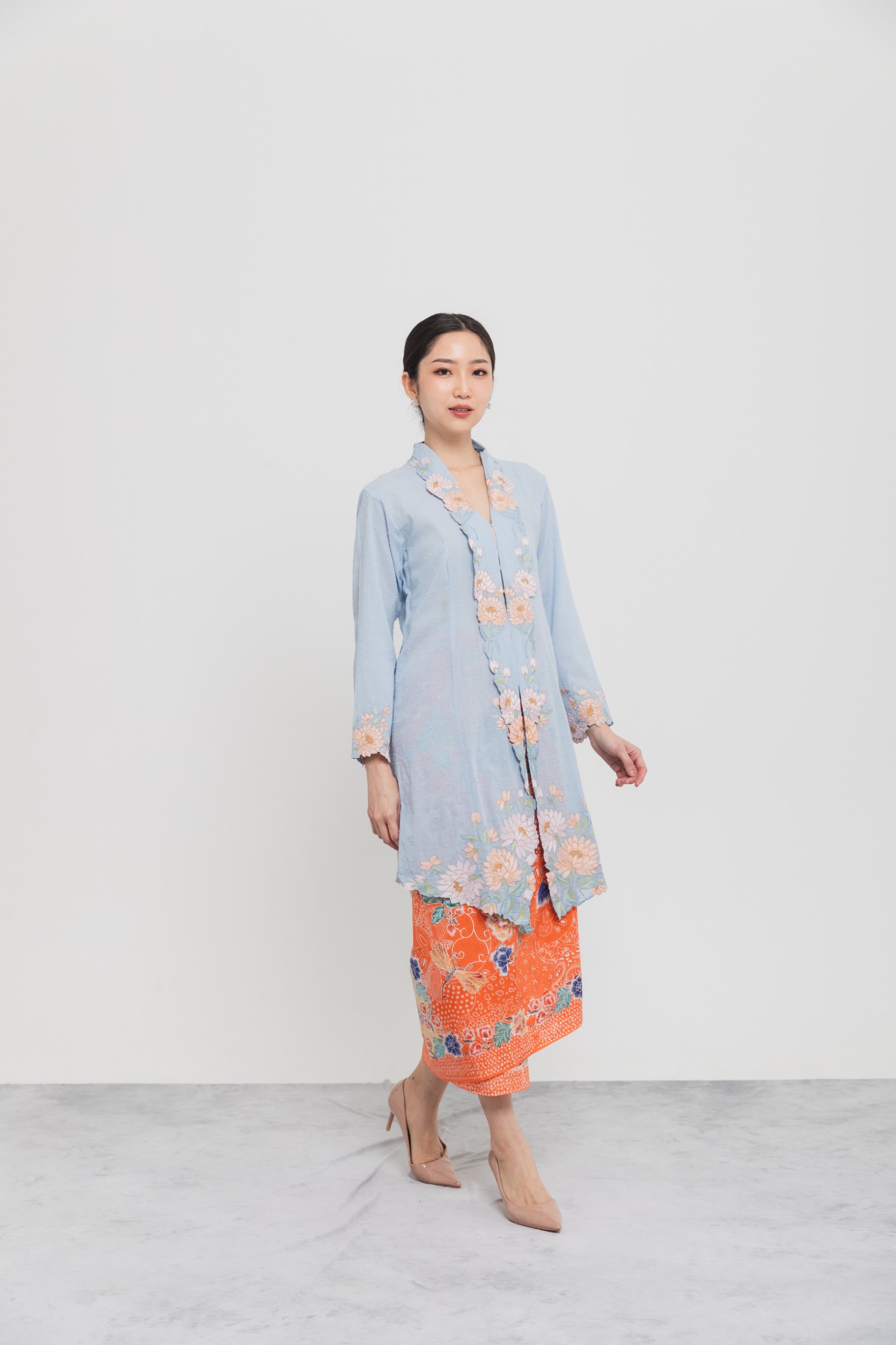 Zaali Long Kebaya Seruni Embroidery