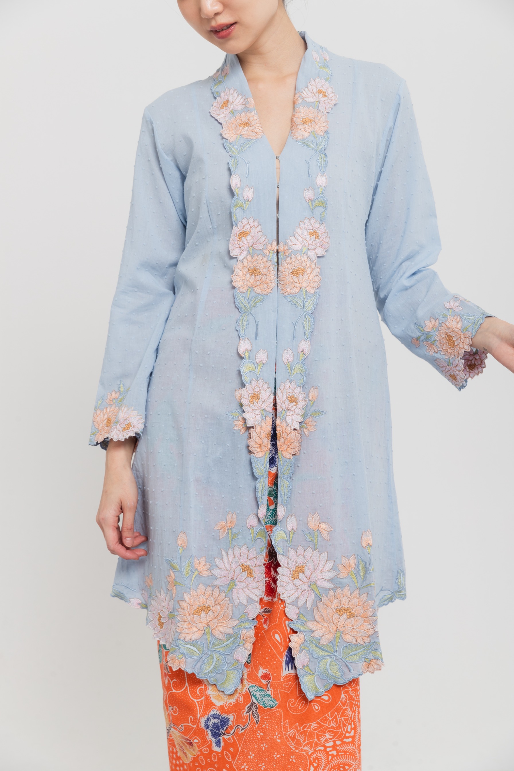 Zaali Long Kebaya Seruni Embroidery