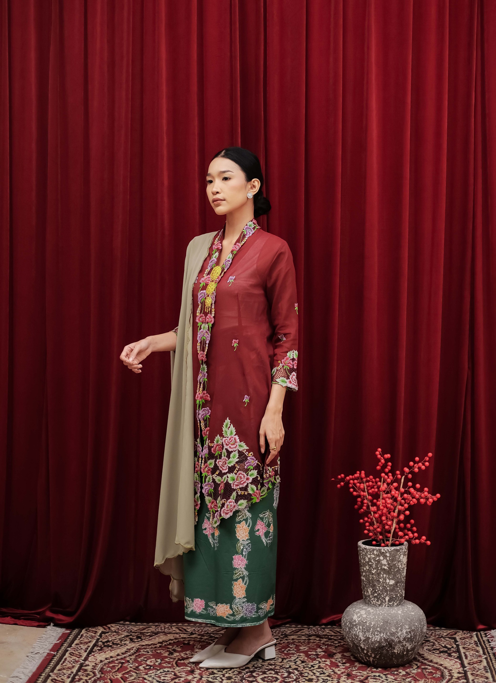 ZAALI - Long Kebaya Camelia