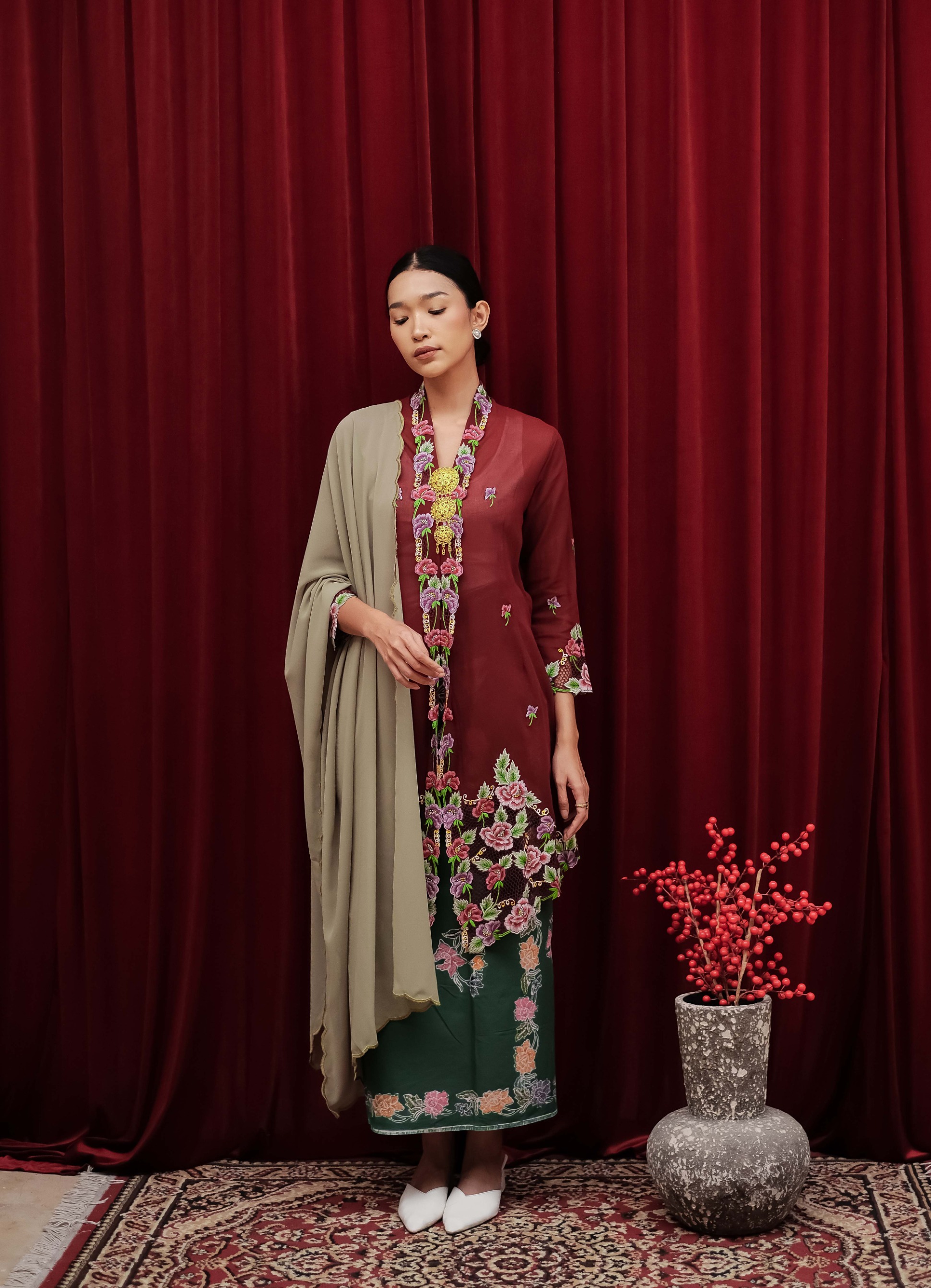 ZAALI - Long Kebaya Camelia