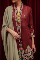 ZAALI - Long Kebaya Camelia