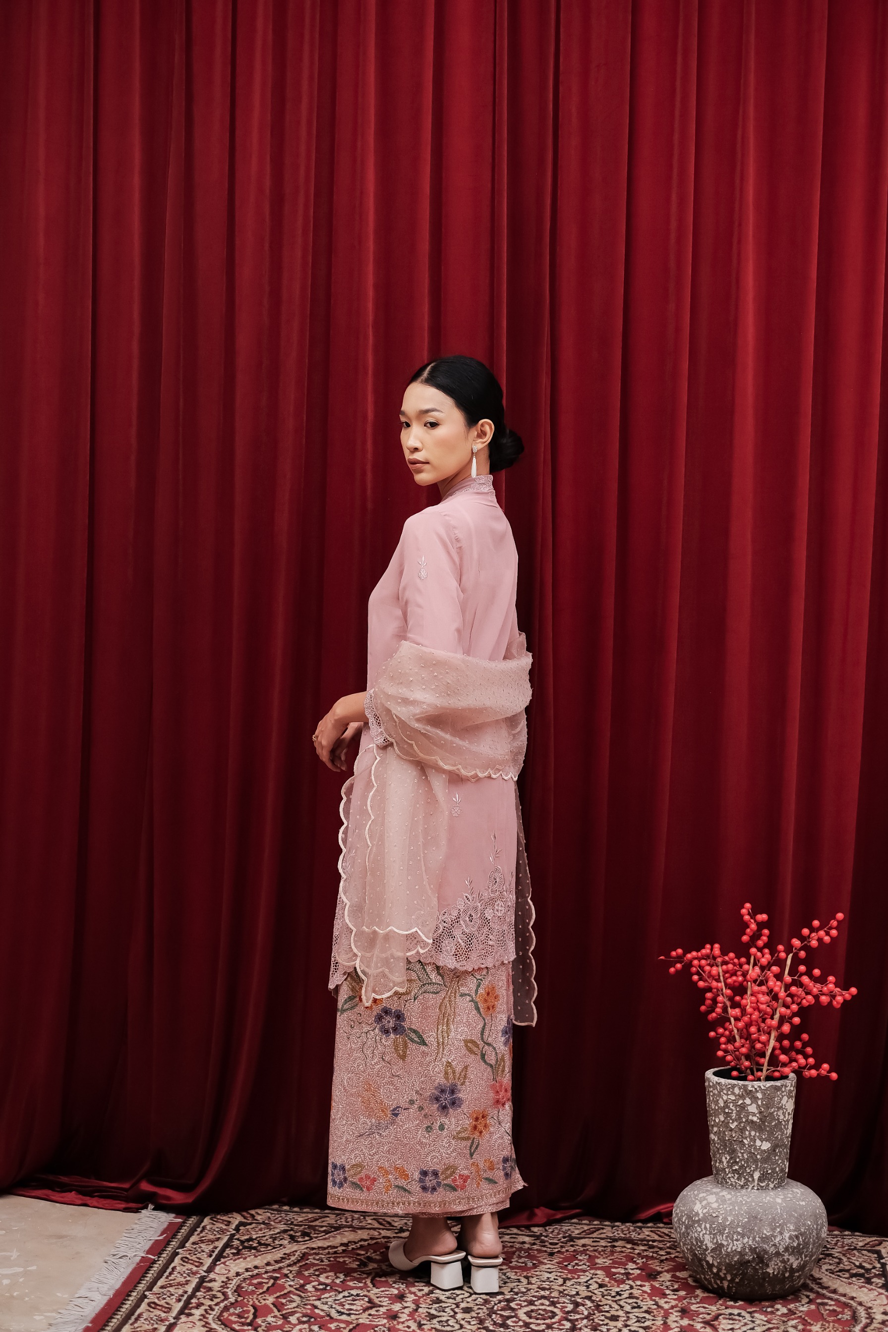 ZAALI - Long Kebaya Asteria One Tone Embroidery