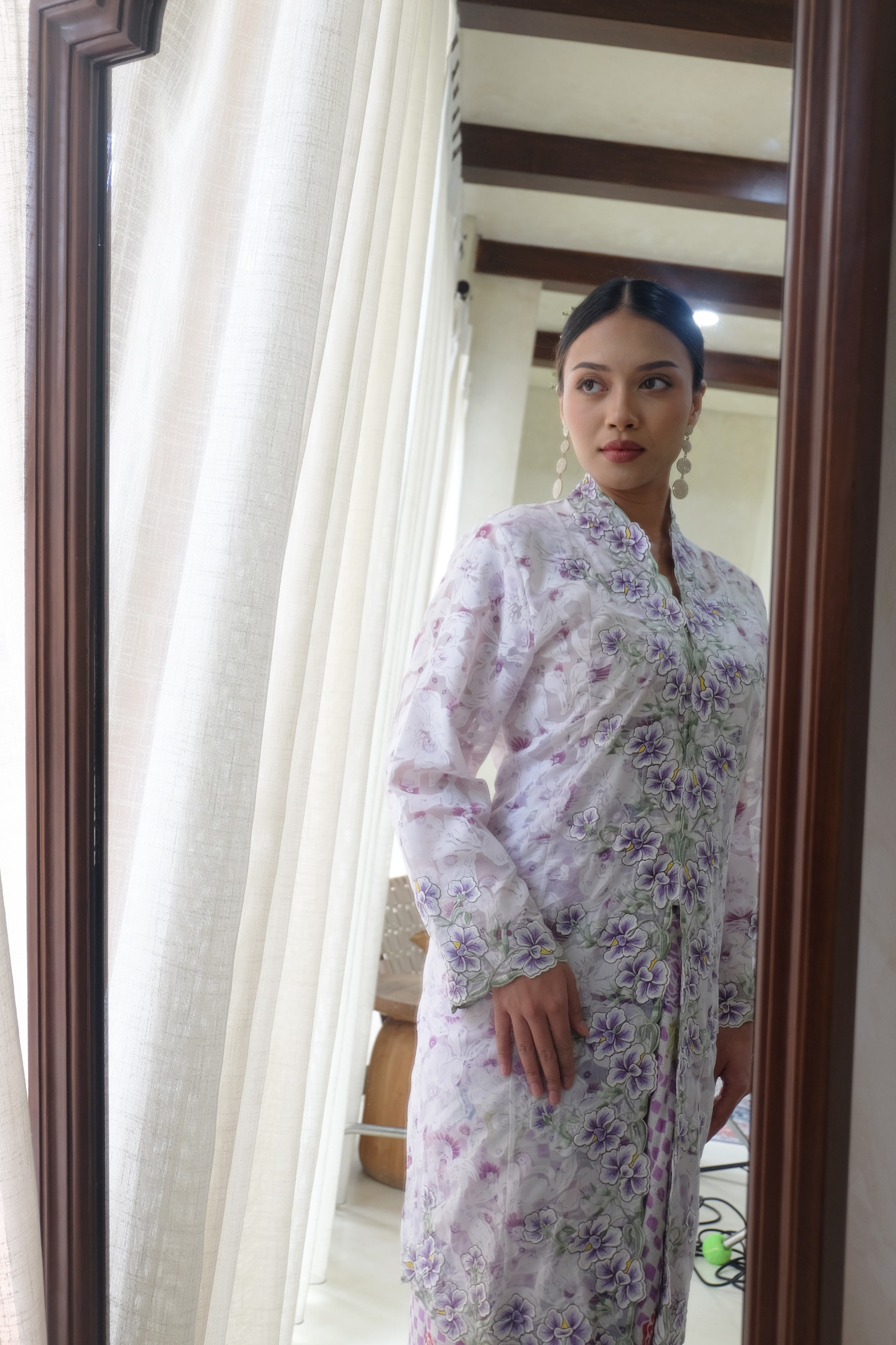 ZAALI - Long Kebaya Organza Orchid