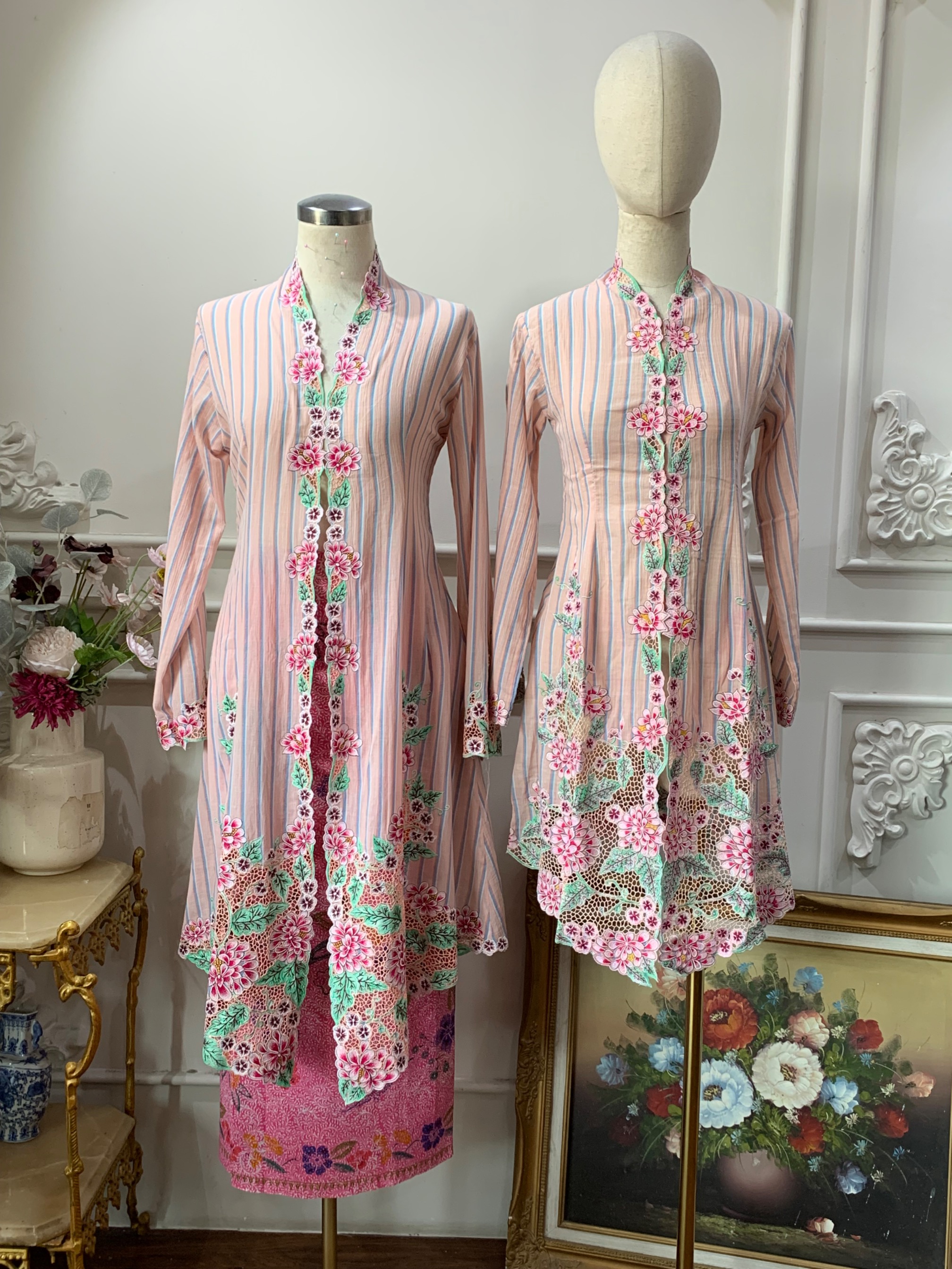 ZAALI - Long Kebaya Dahlia Pink Set