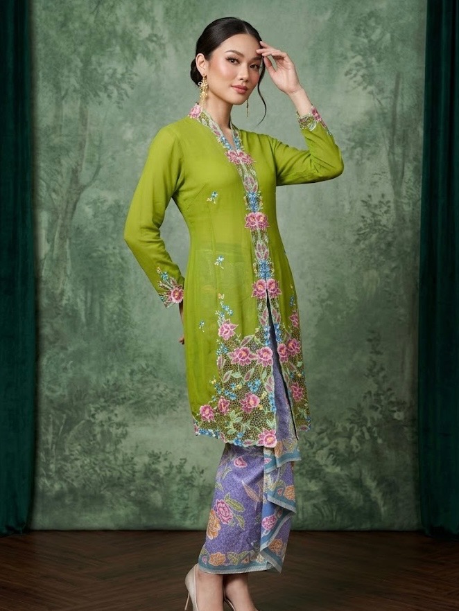 Long Kebaya Little Rose