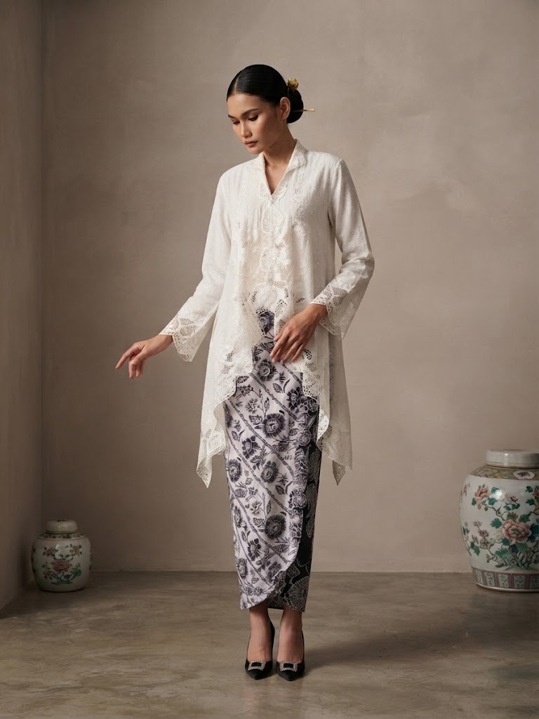 ZAALI Kebaya Delia Embroidery