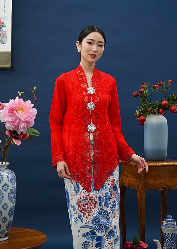 ZAALI - Kebaya Dara V Neck Kirana