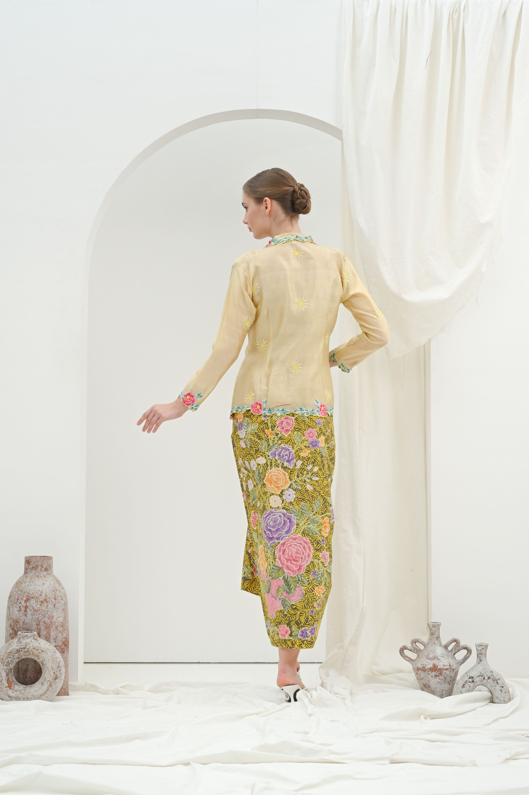 ZAALI Kebaya Dara Yellow Bougenville