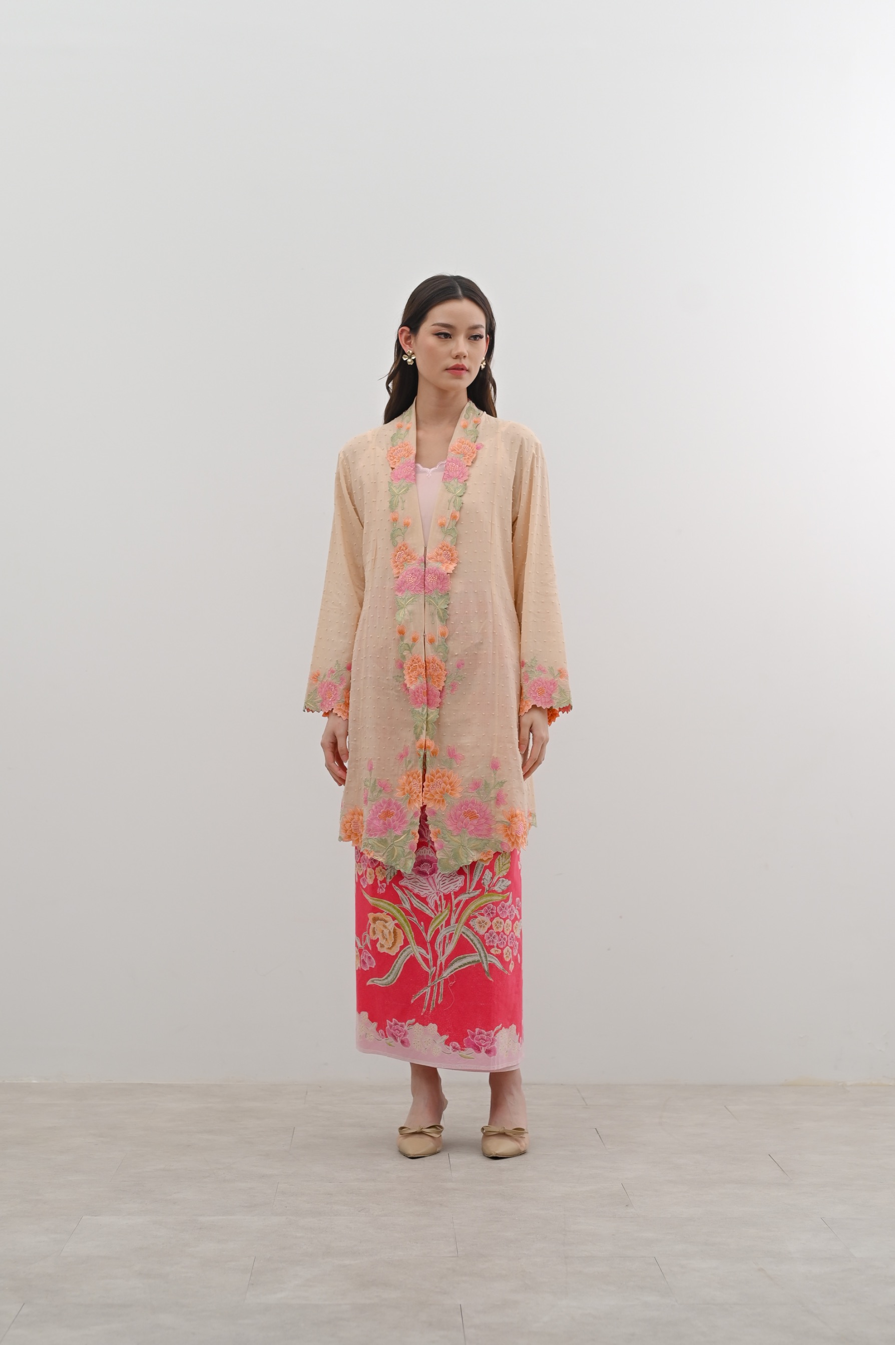 ZAALI Long Kebaya Seruni with Batik Skirt