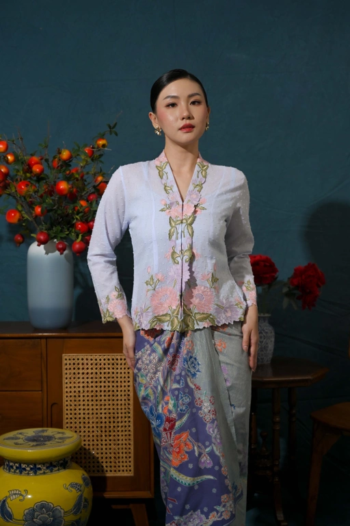 Image of ZAALI - Seruni Kebaya Encim