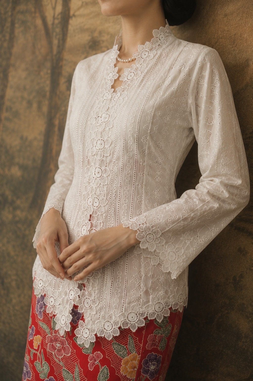 ZAALI - Kebaya White Zinnia