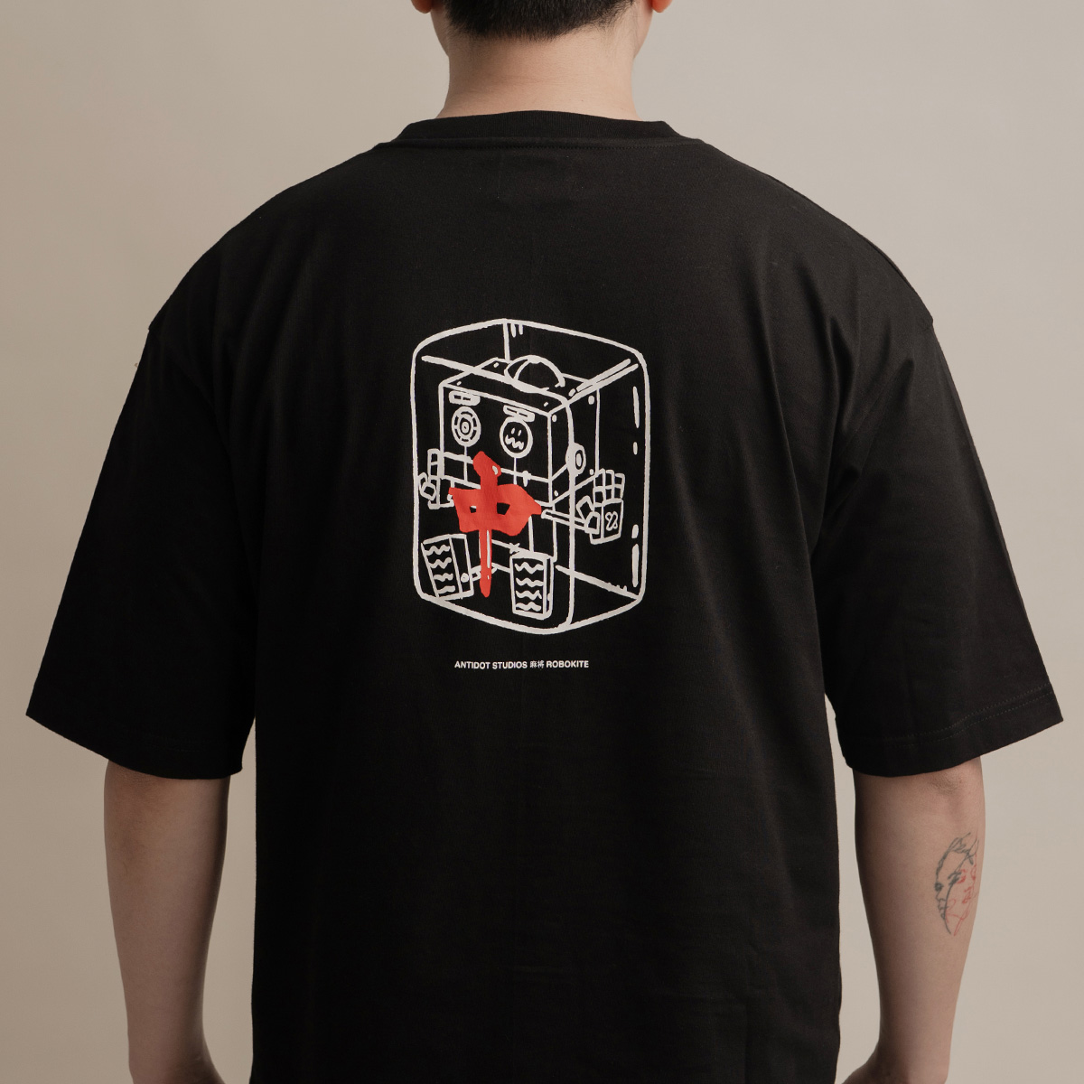 Mahjong Tile Tee Antidot x Robokite
