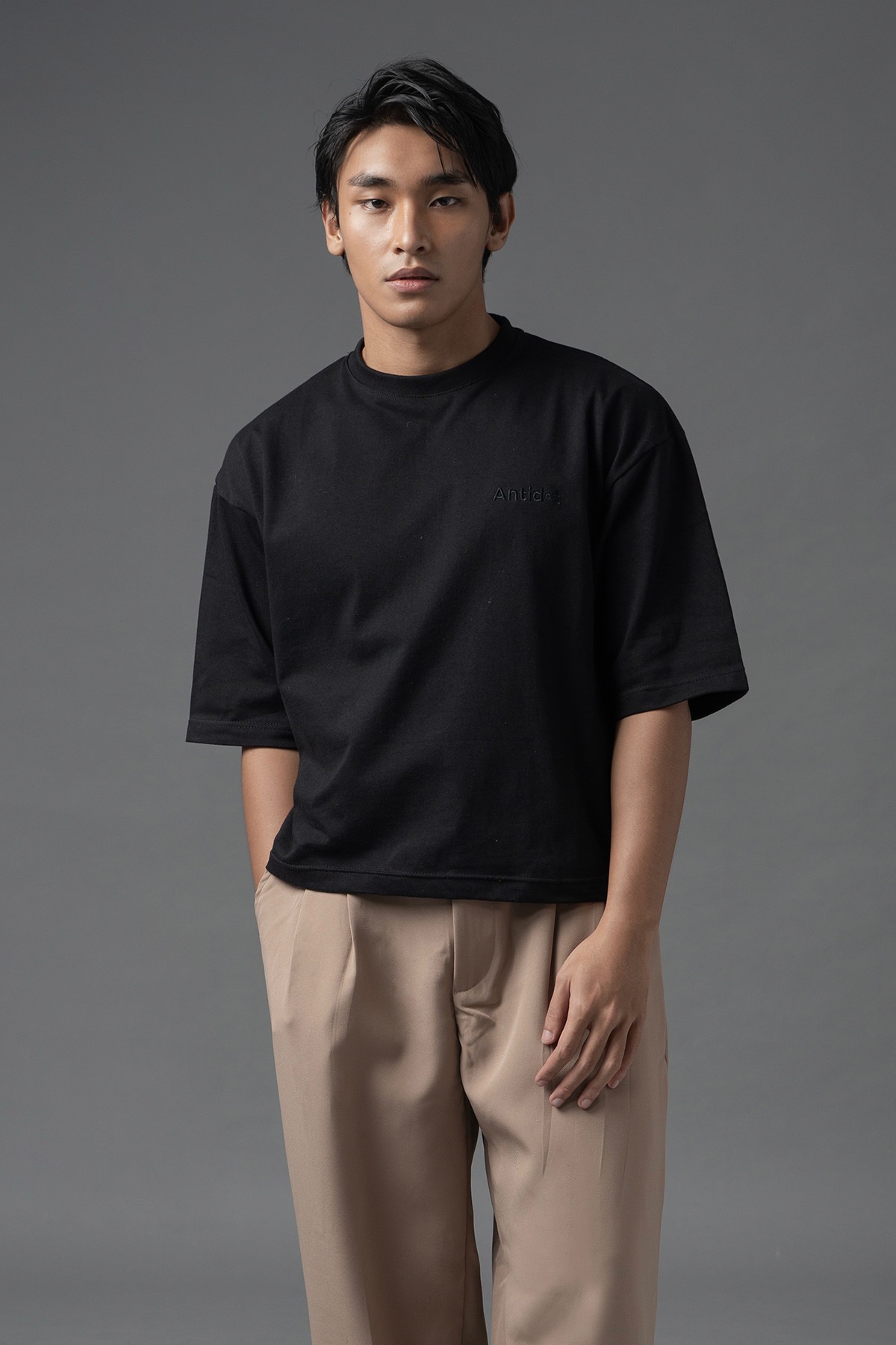 Essential Boxy Cropped Tee