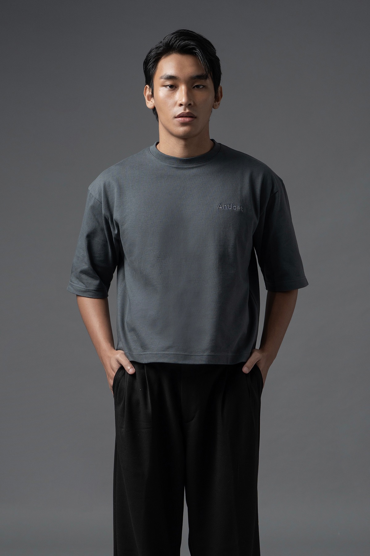 Essential Boxy Cropped Tee