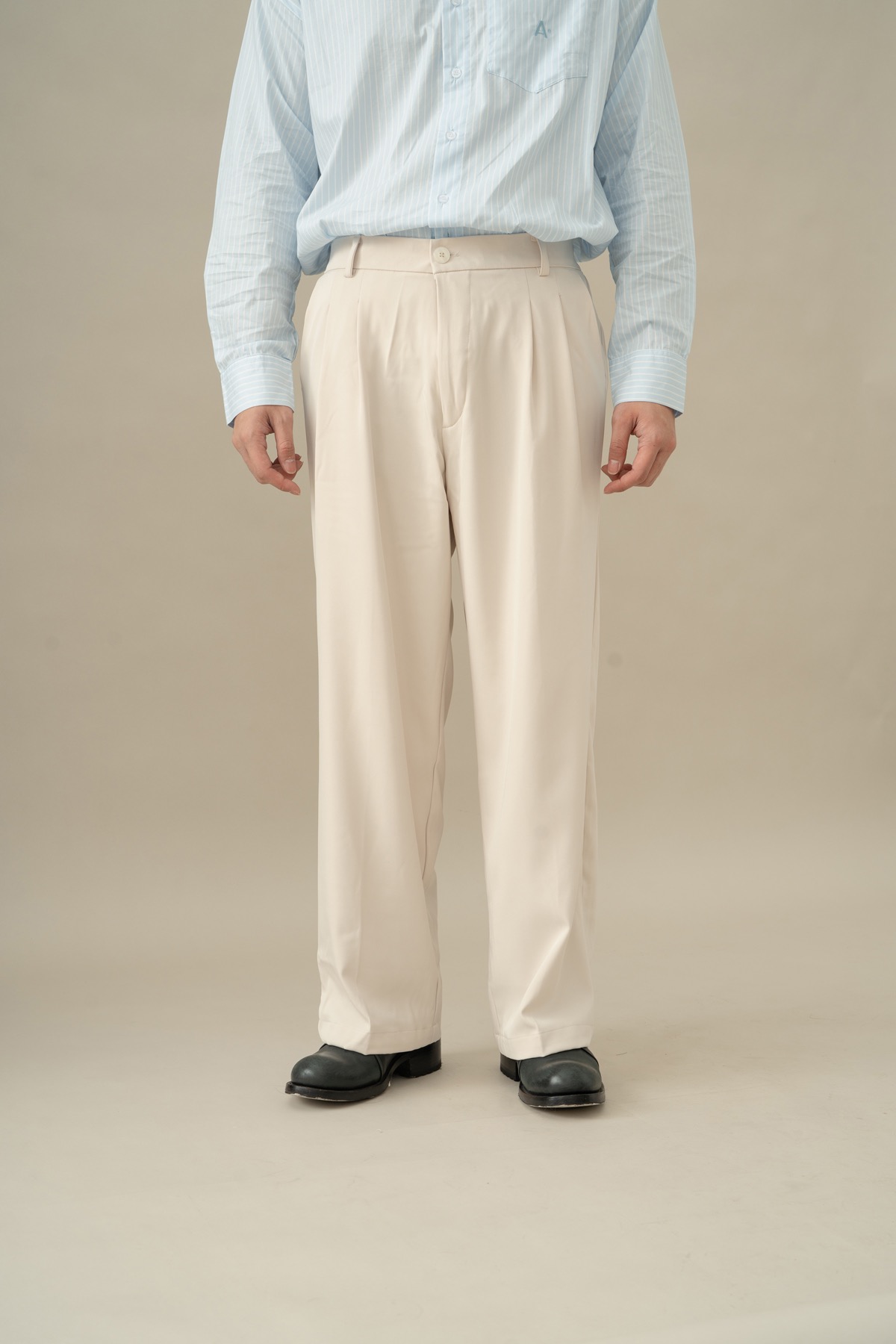 Luca Pleated Pants