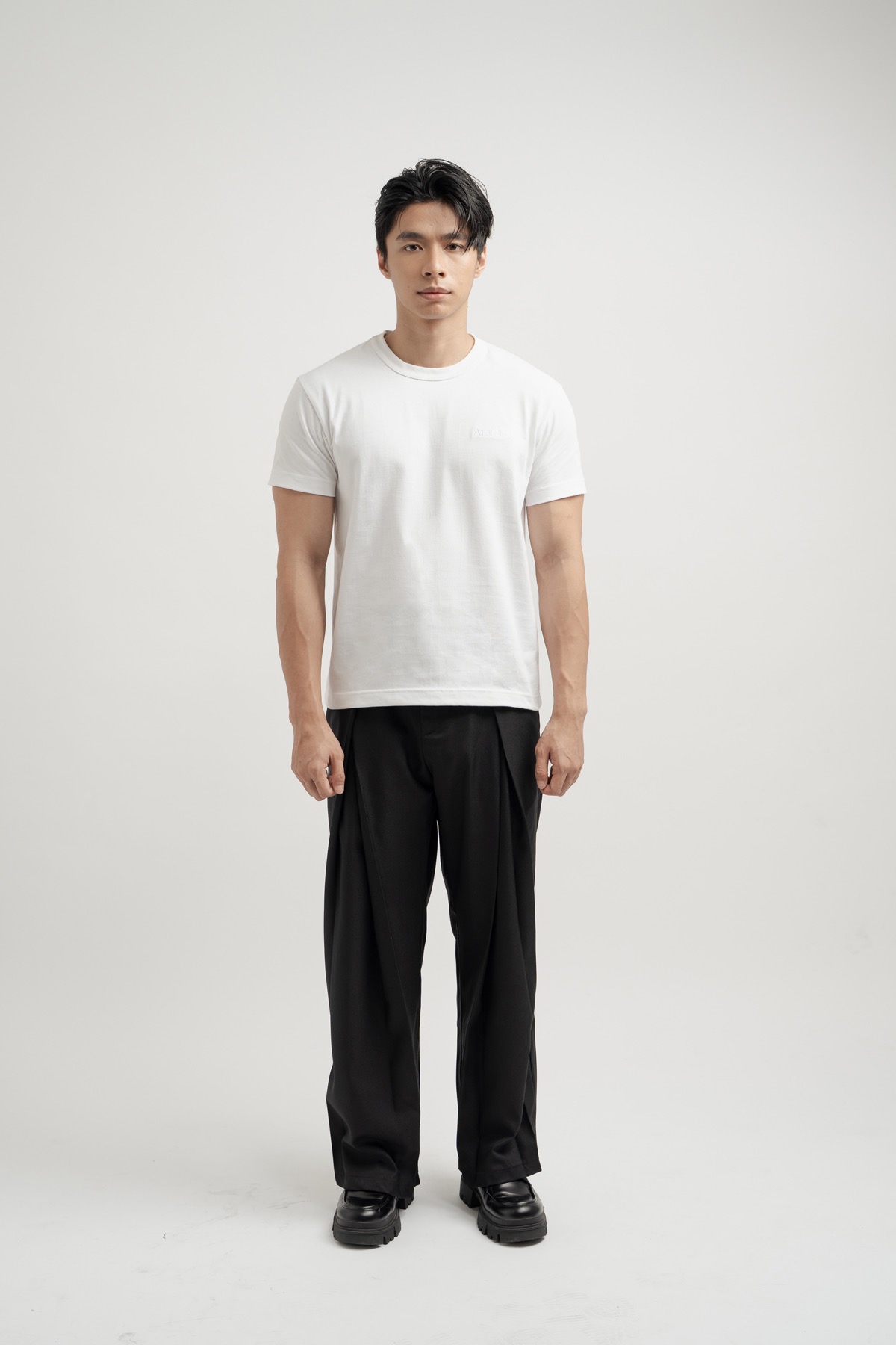 Fitted Tee