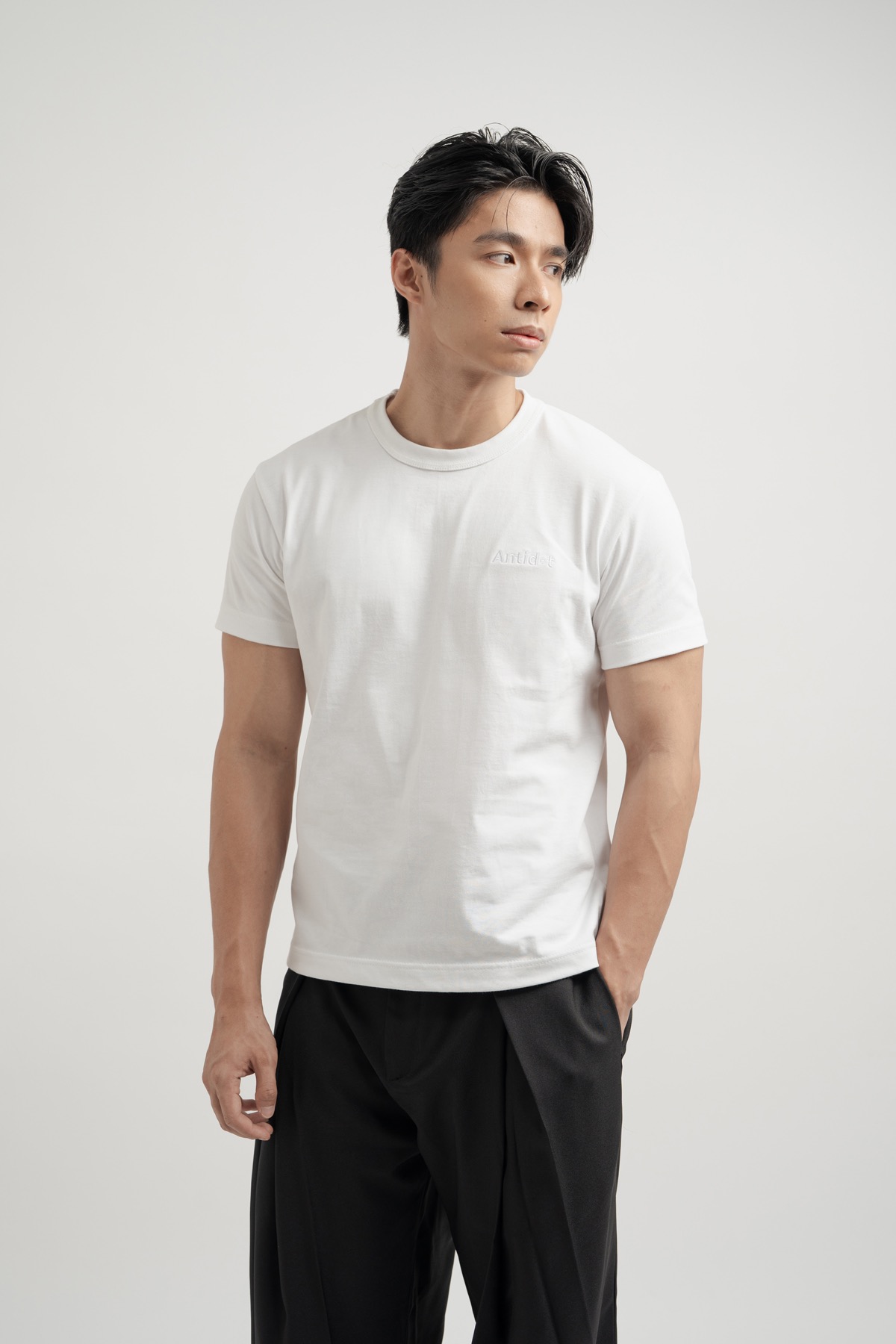 Fitted Tee
