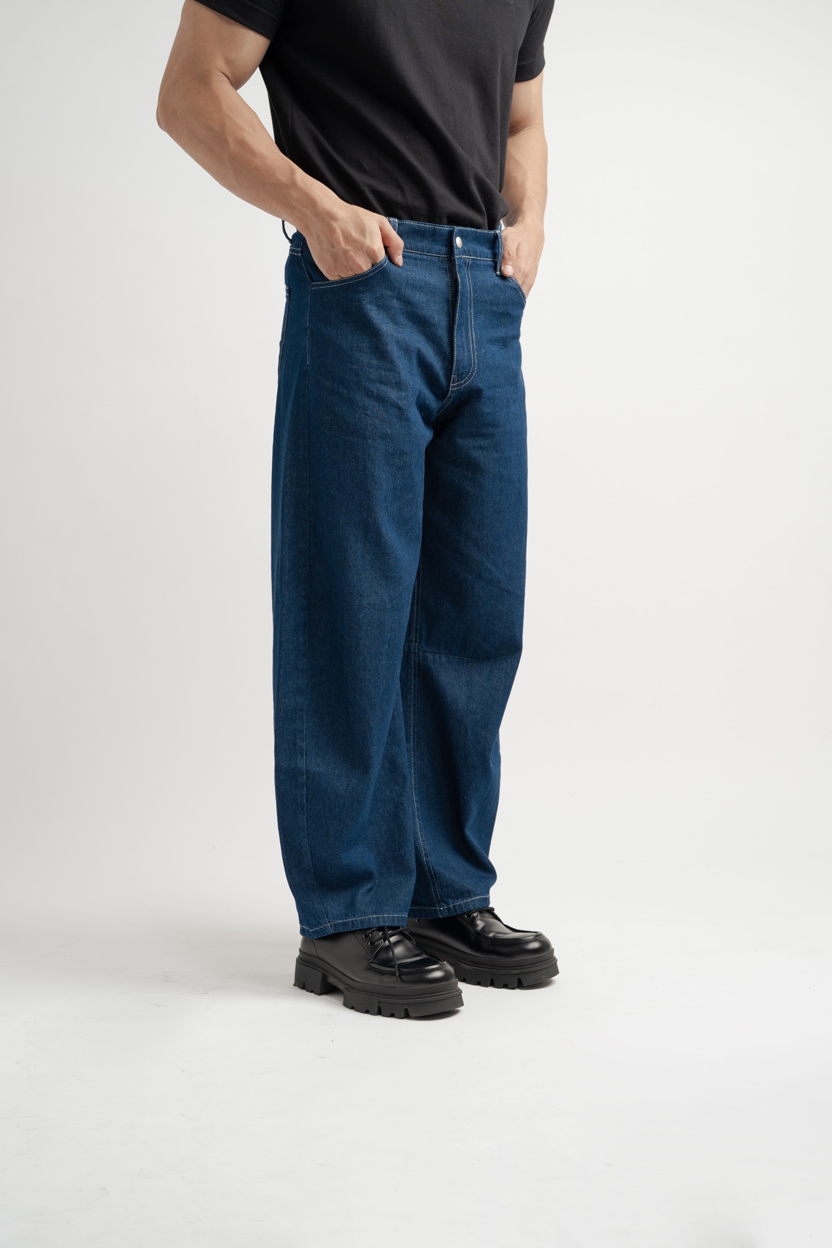 Elliot Barrel Denim Pants