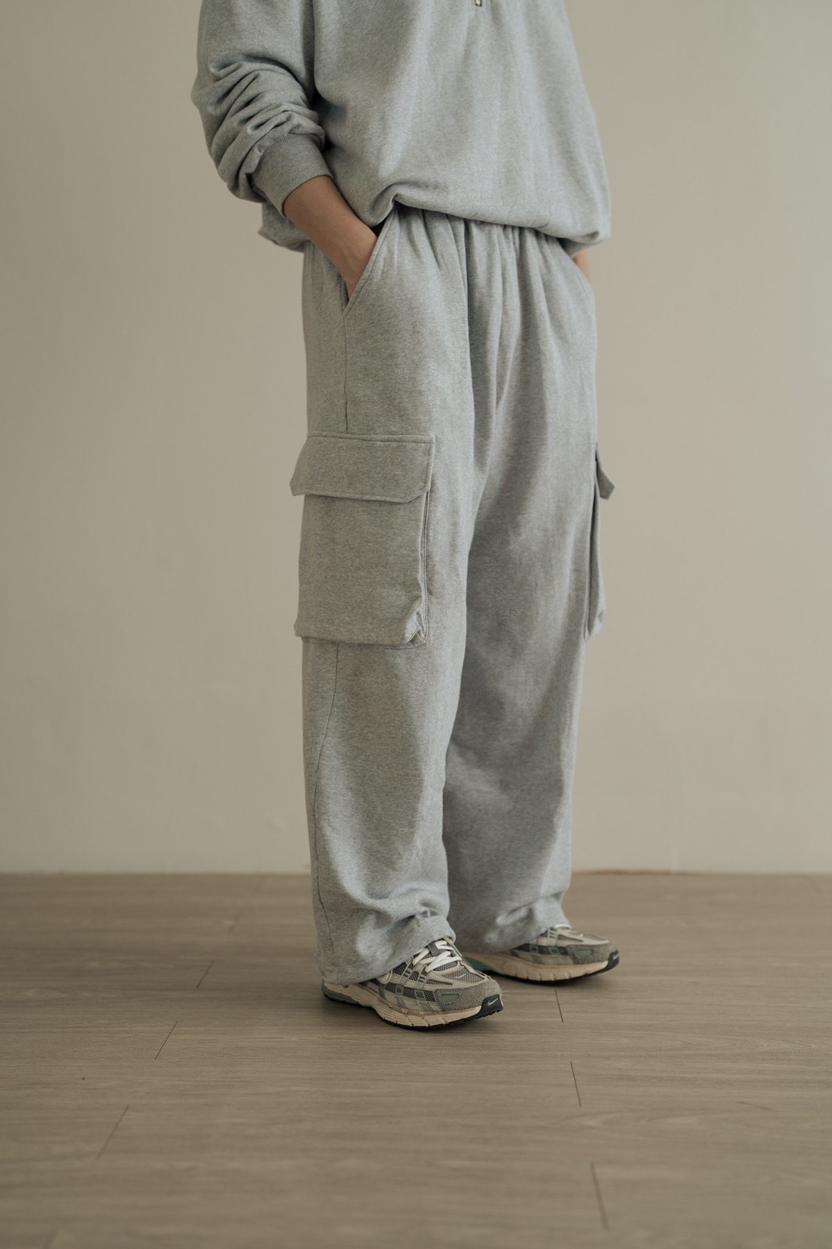Signature Cargo Pants