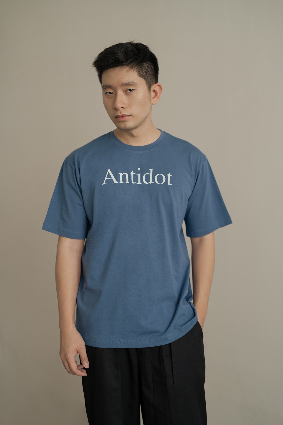 Classic Regular Tee Riverside