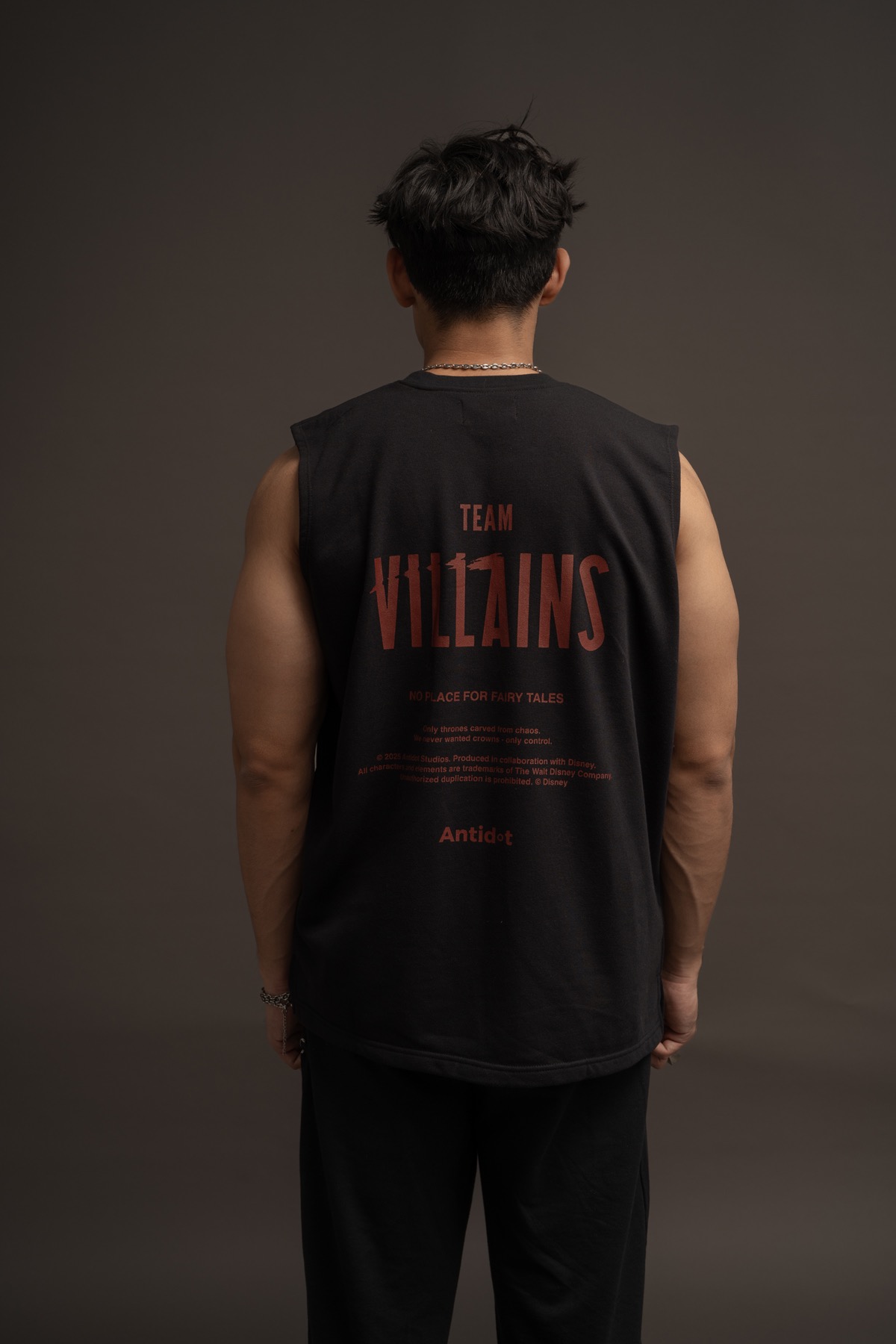 Team Villains Sleeveless Tee in Black