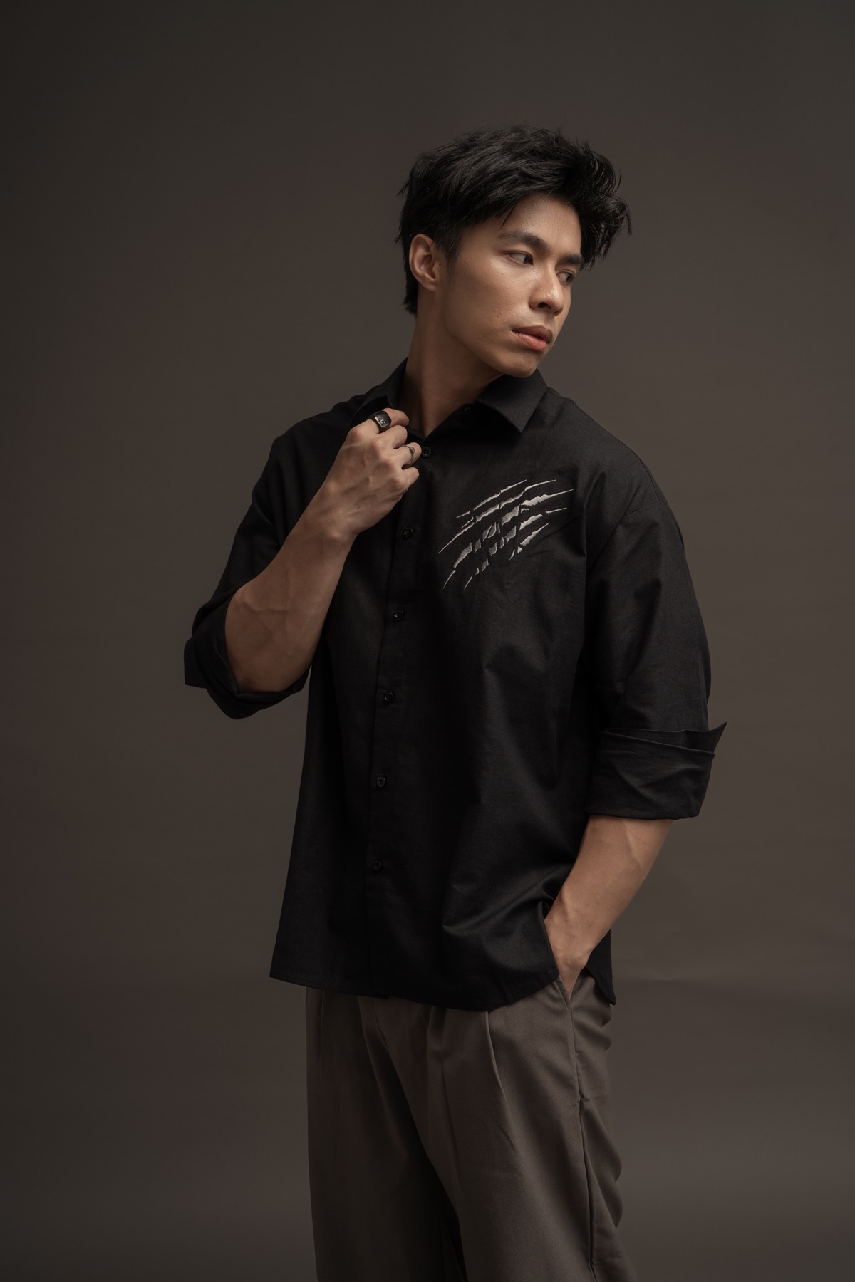 Slash Linen Shirt