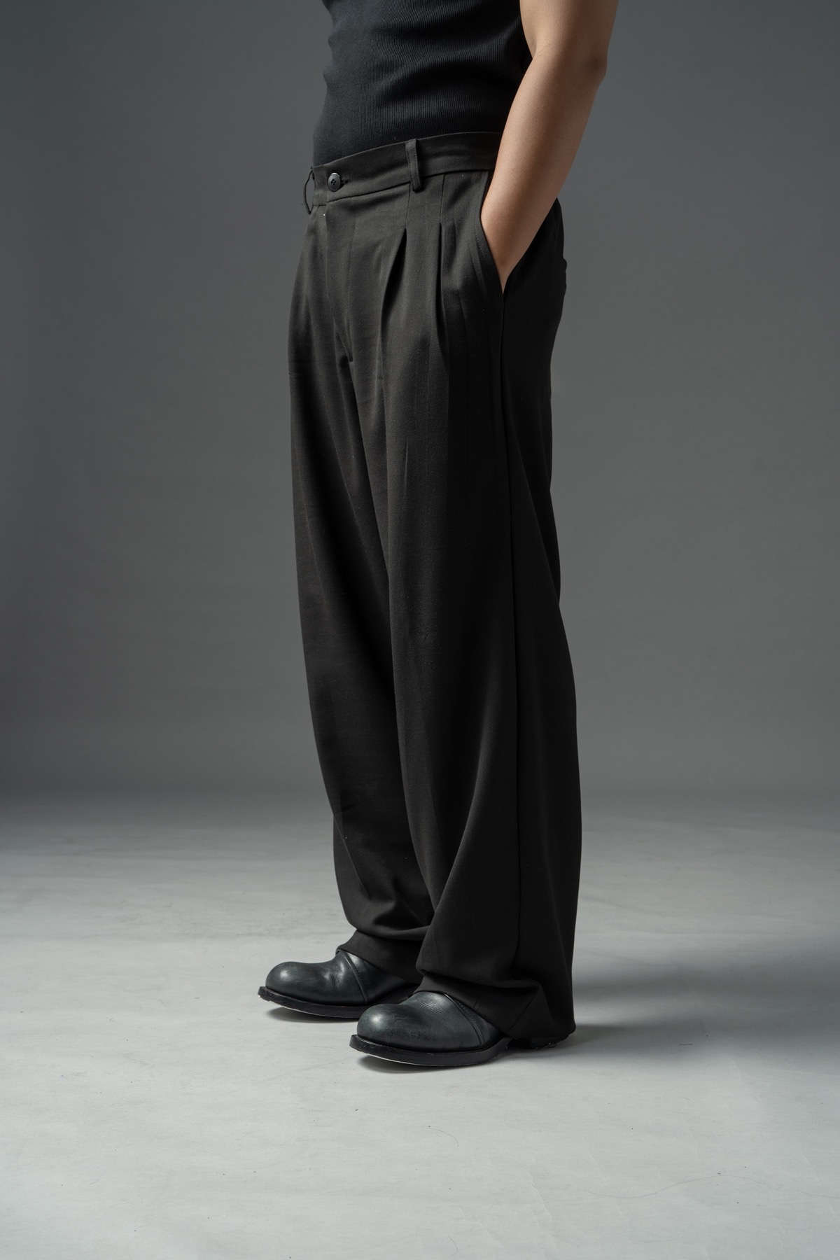 Luca Pleated Pants