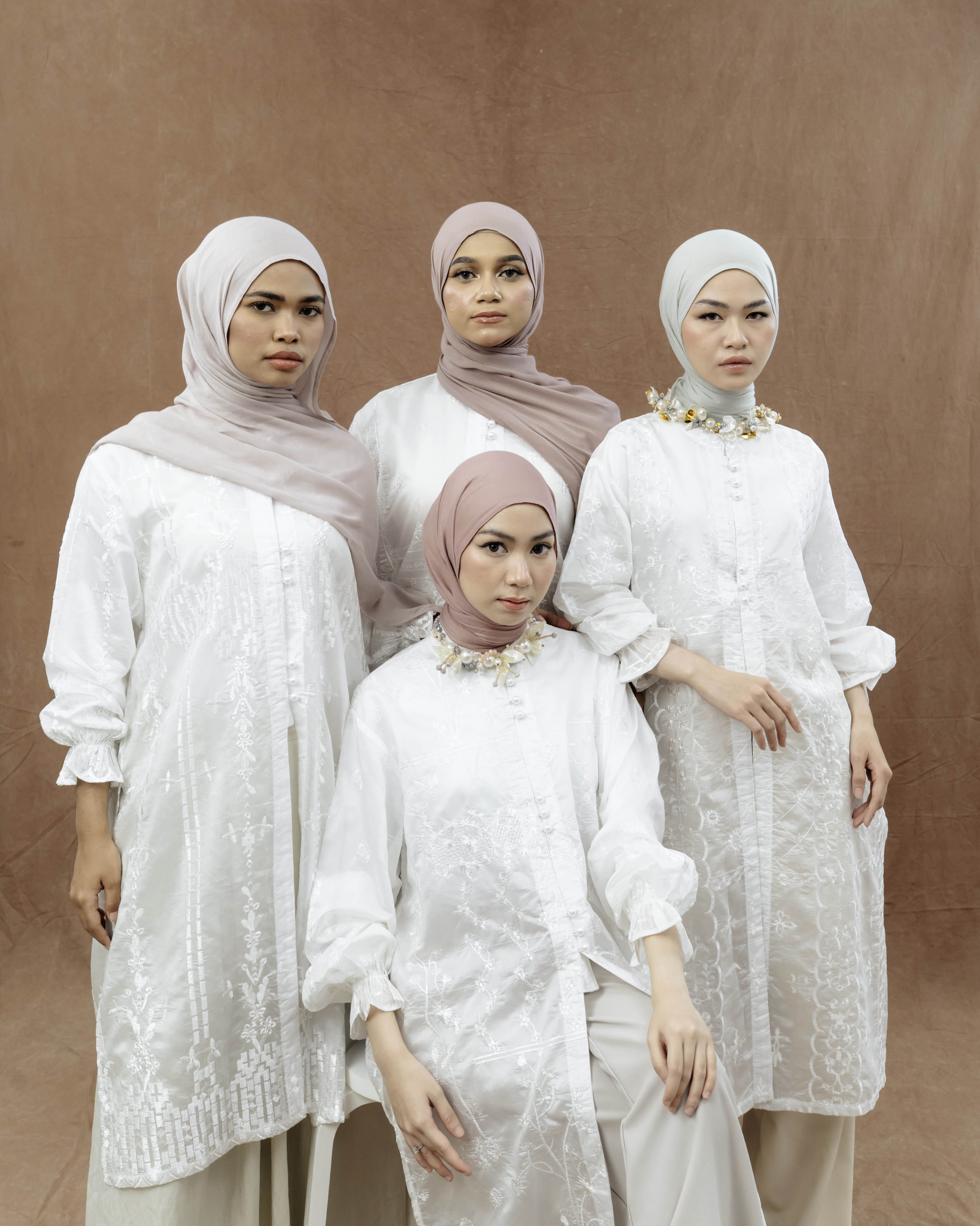 Lightsclo - Ismaya Tunic