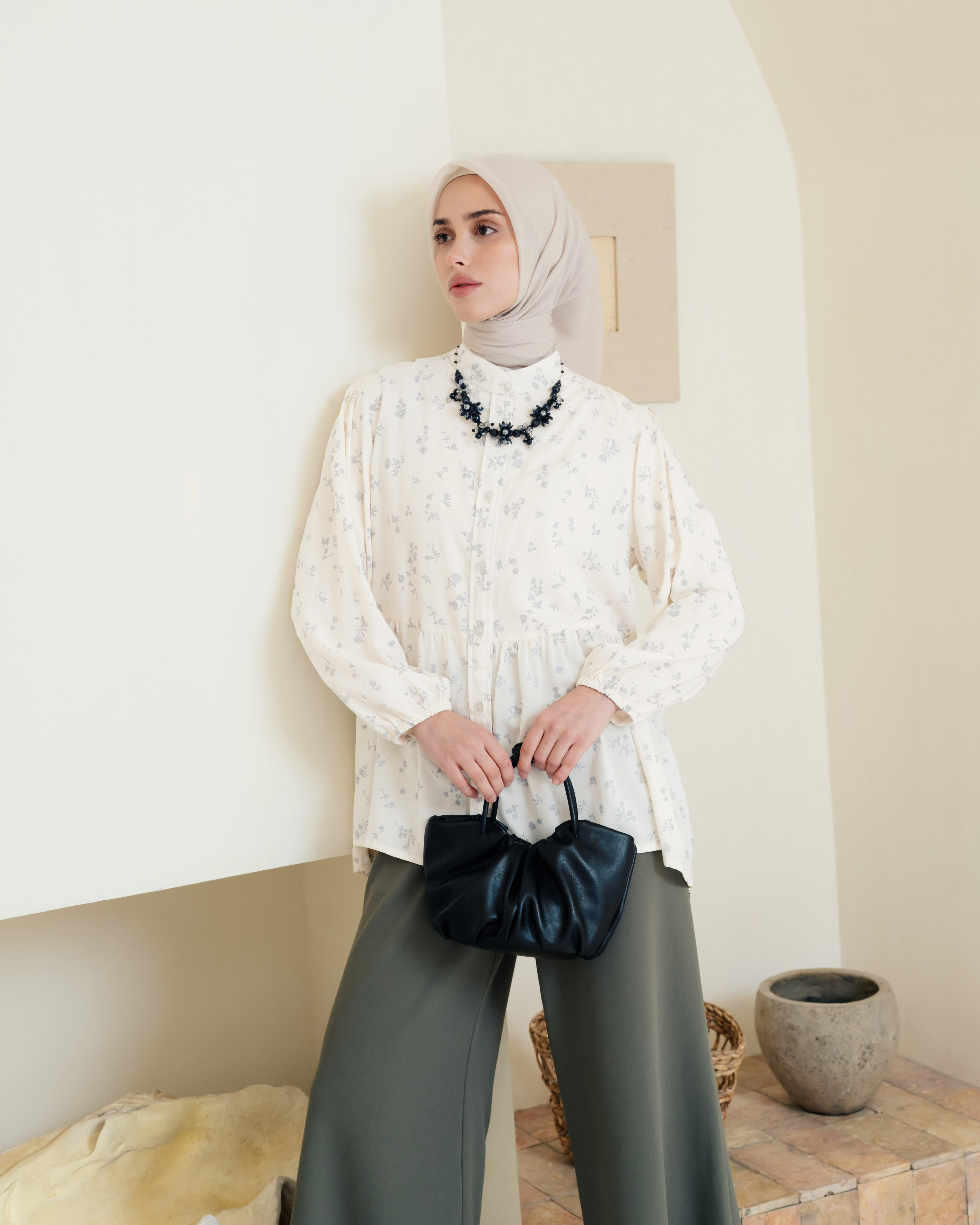 Lights.clo - Cyra Blouse