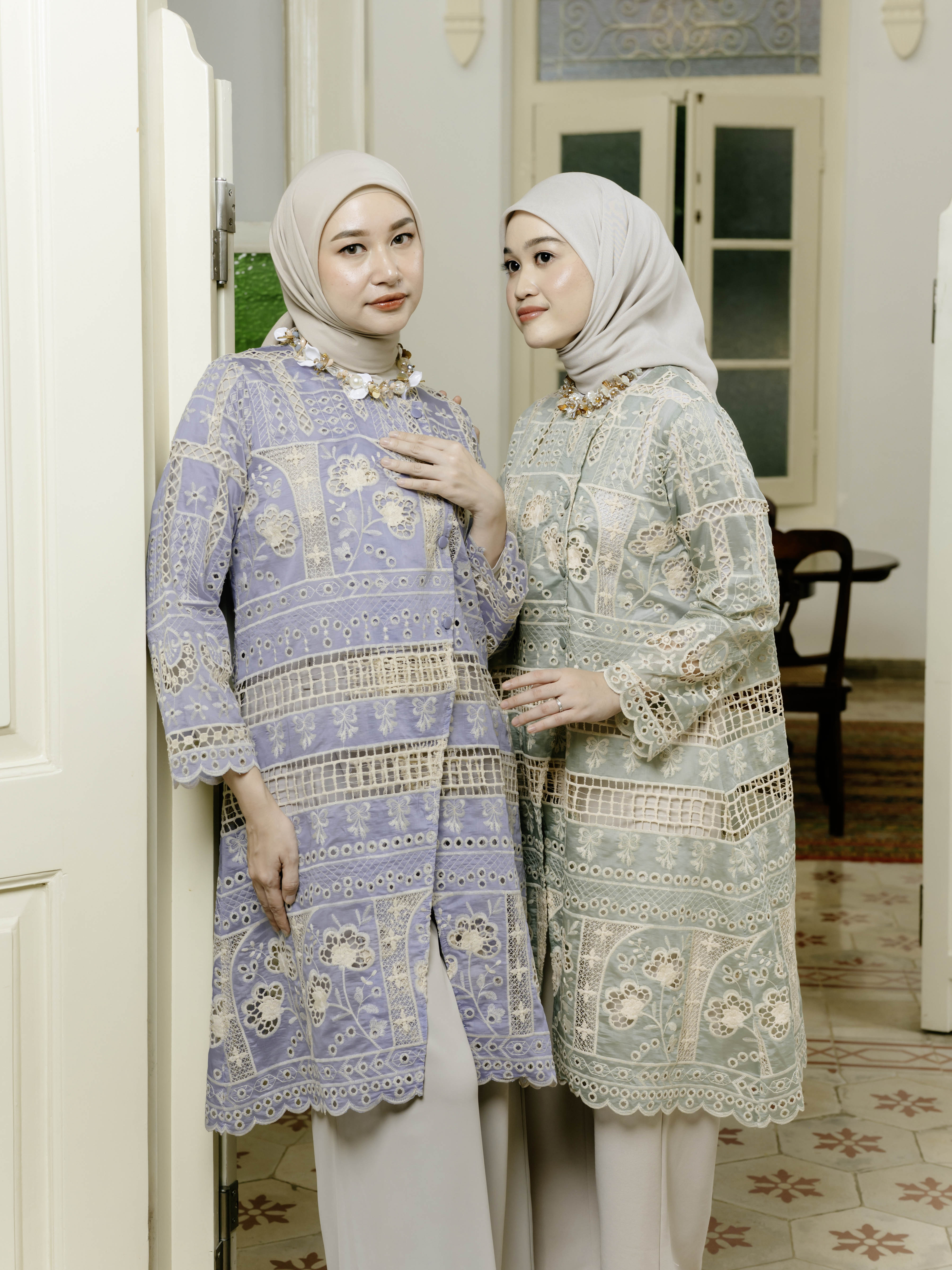 Lightsclo - Arunika Tunic