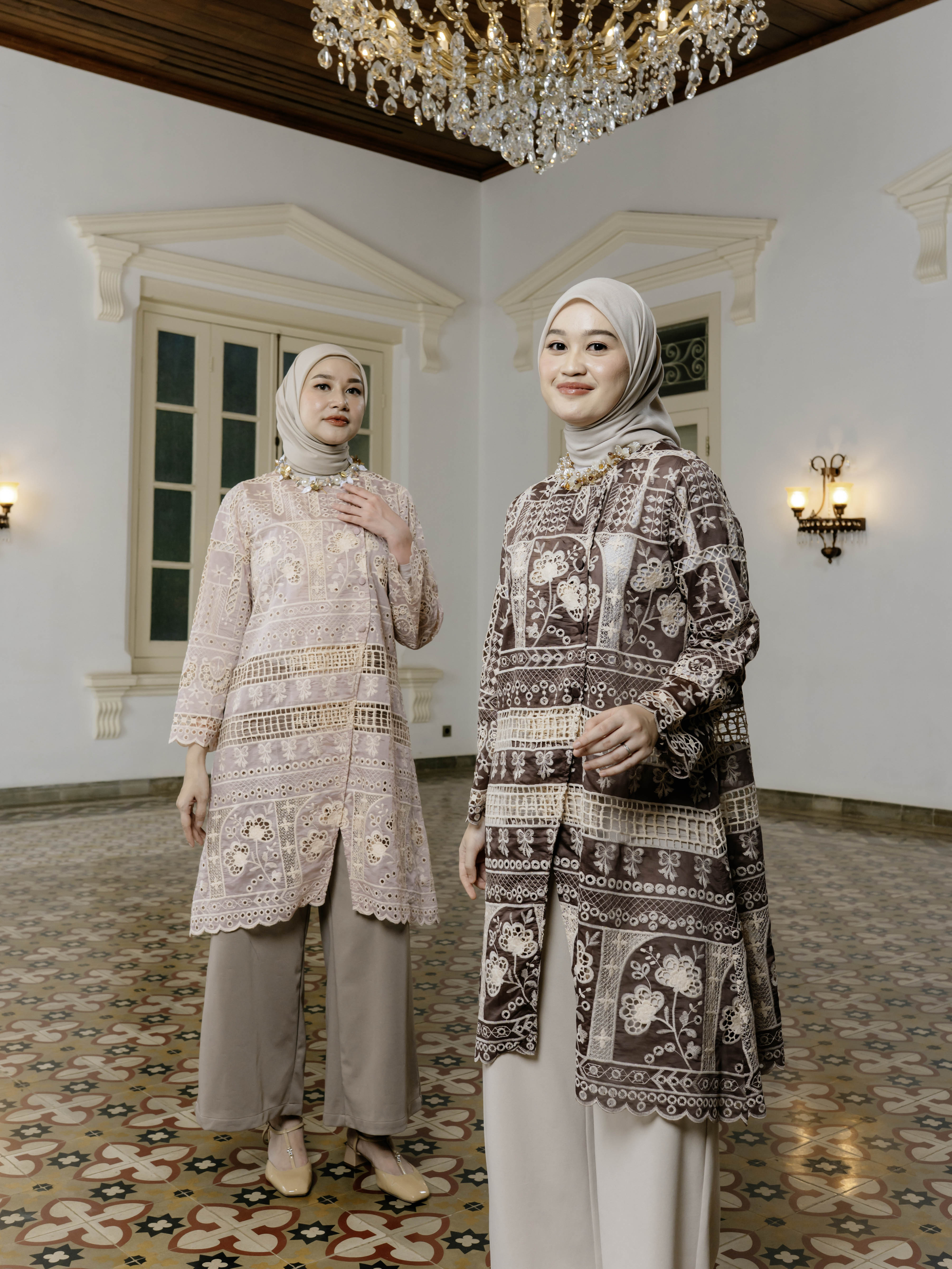 Lightsclo - Arunika Tunic