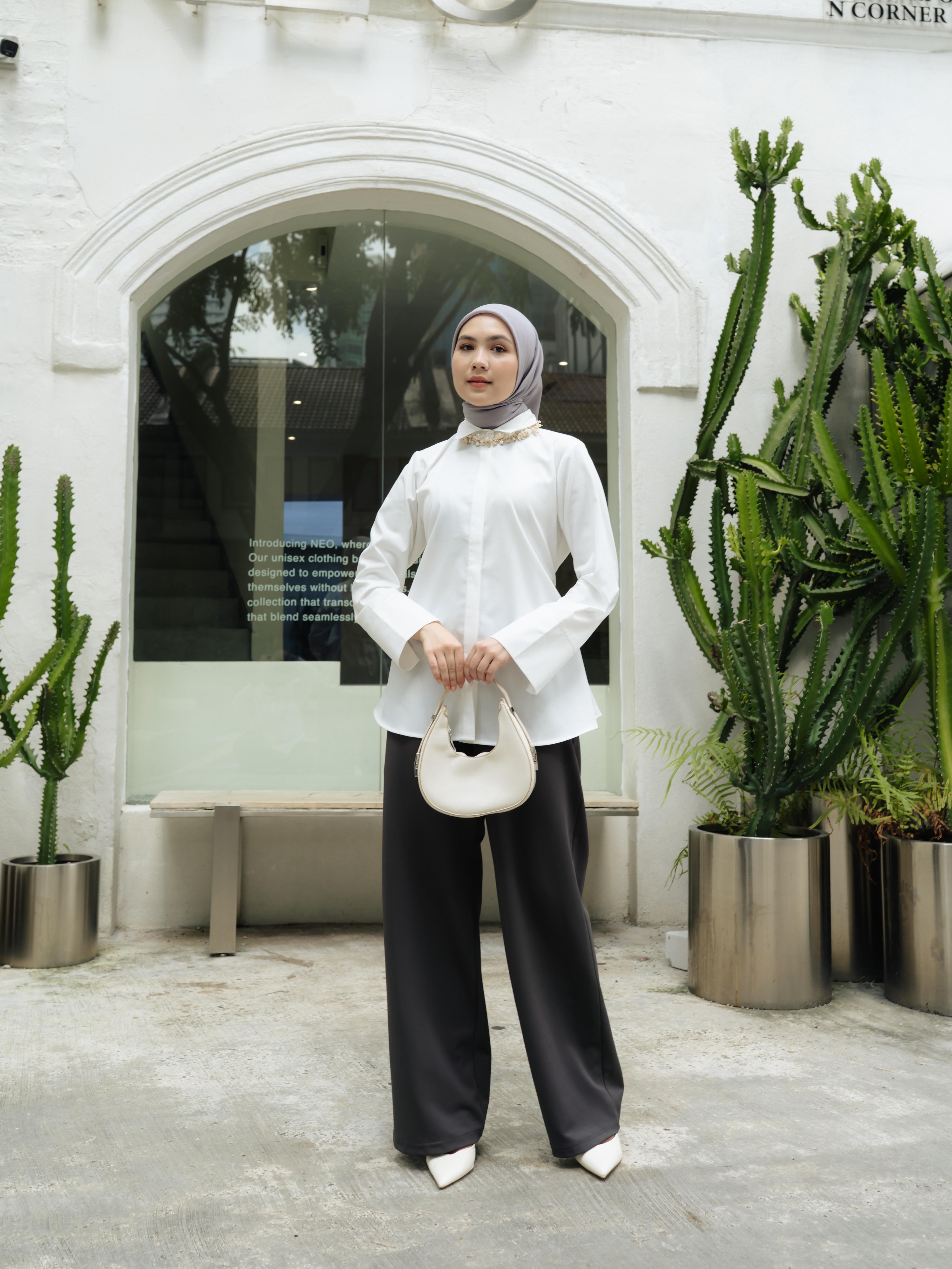 Lightsclo - Elma Fitted Shirt
