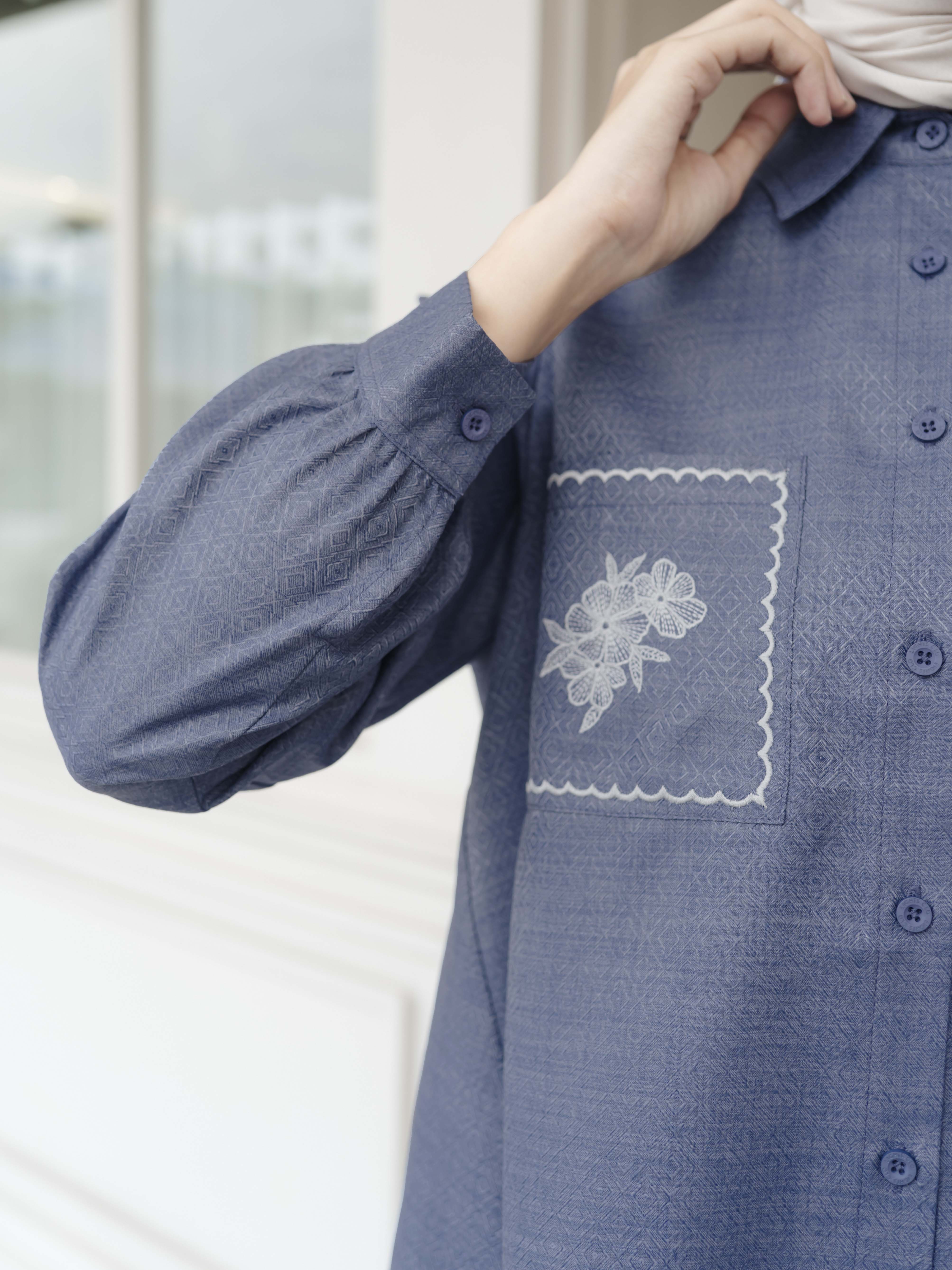Lightsclo - Ghea Shirt