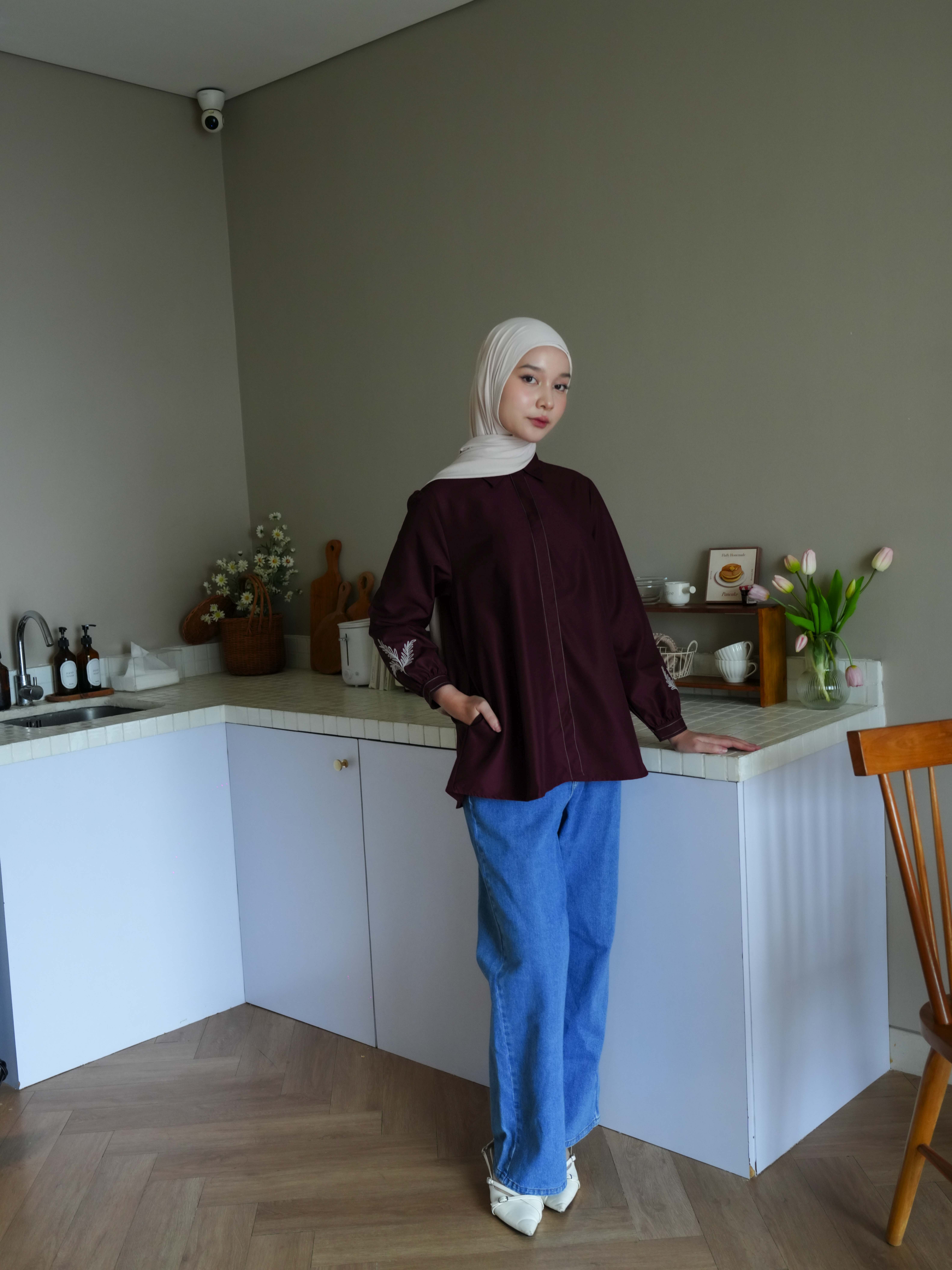 Lightsclo - Gia Shirt